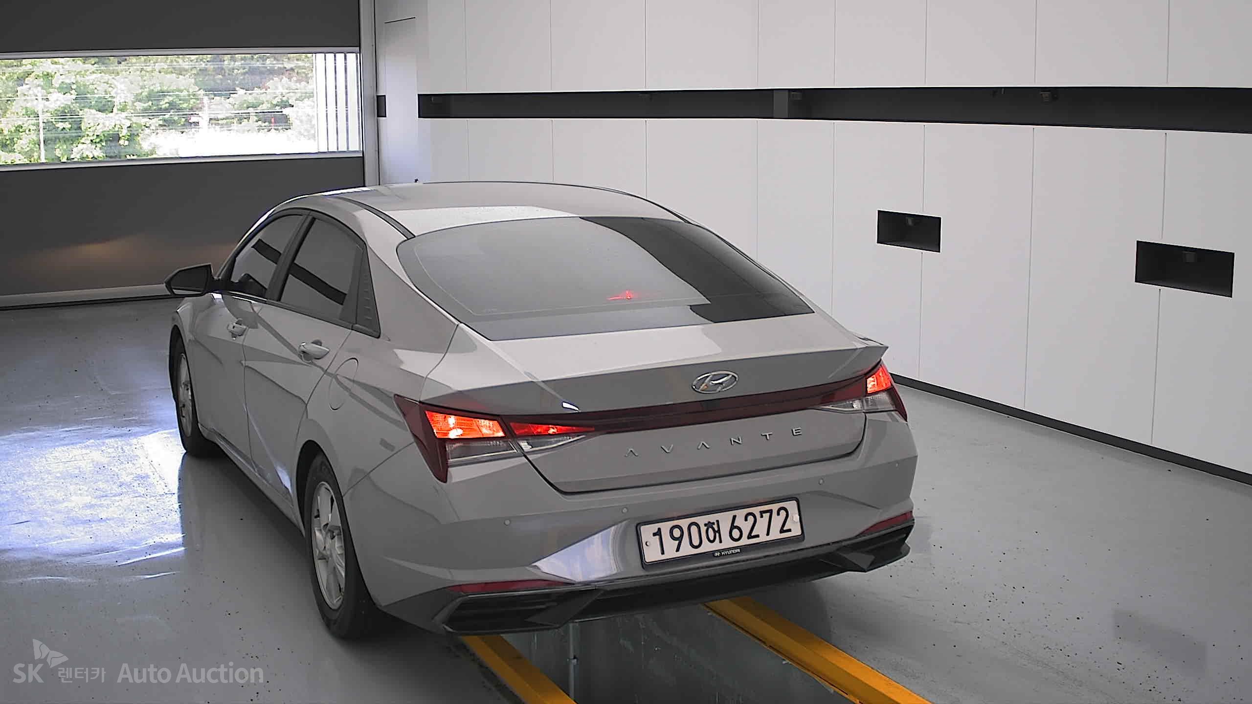 2022 - hyundai avante