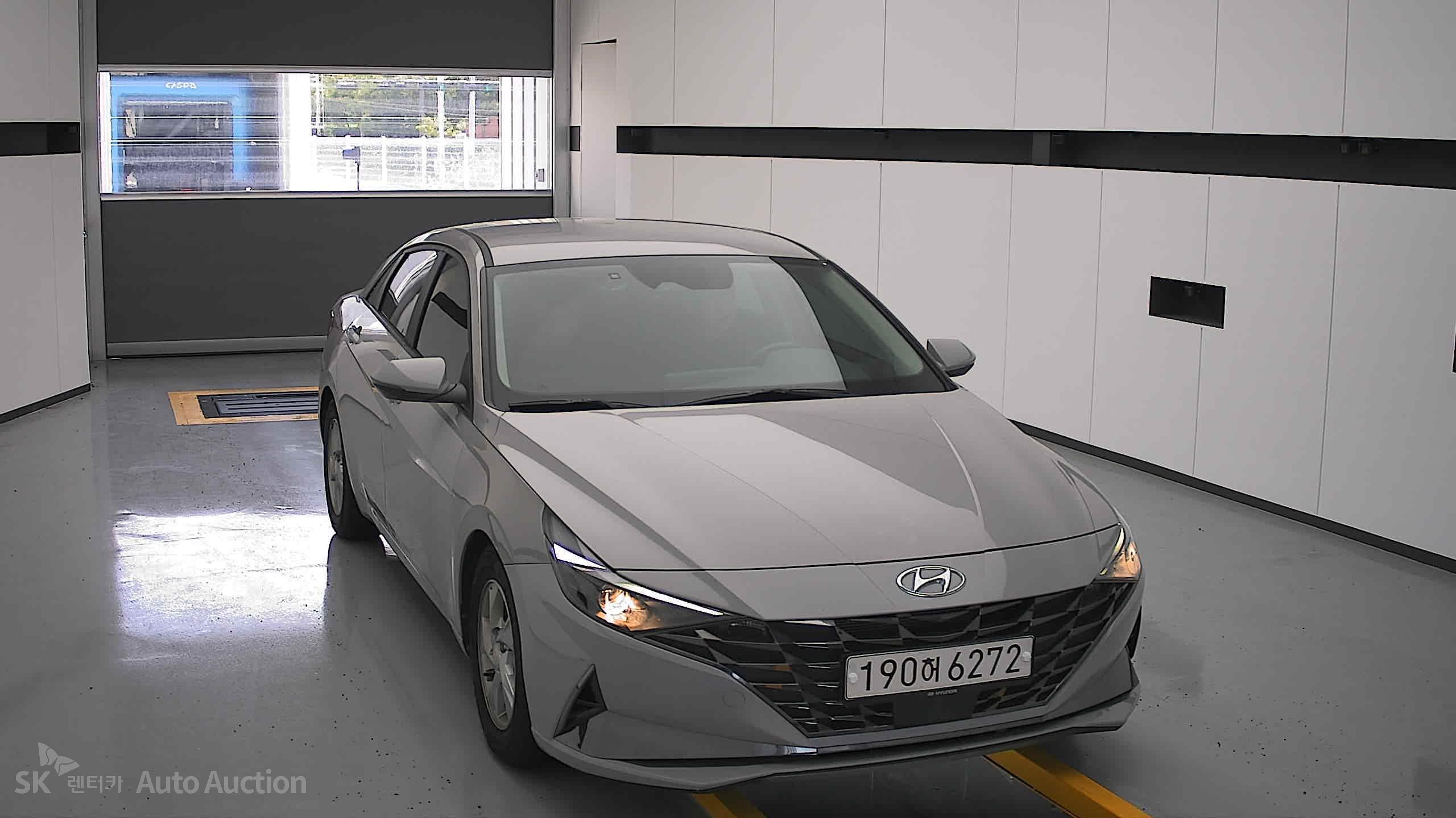 2022 - hyundai avante