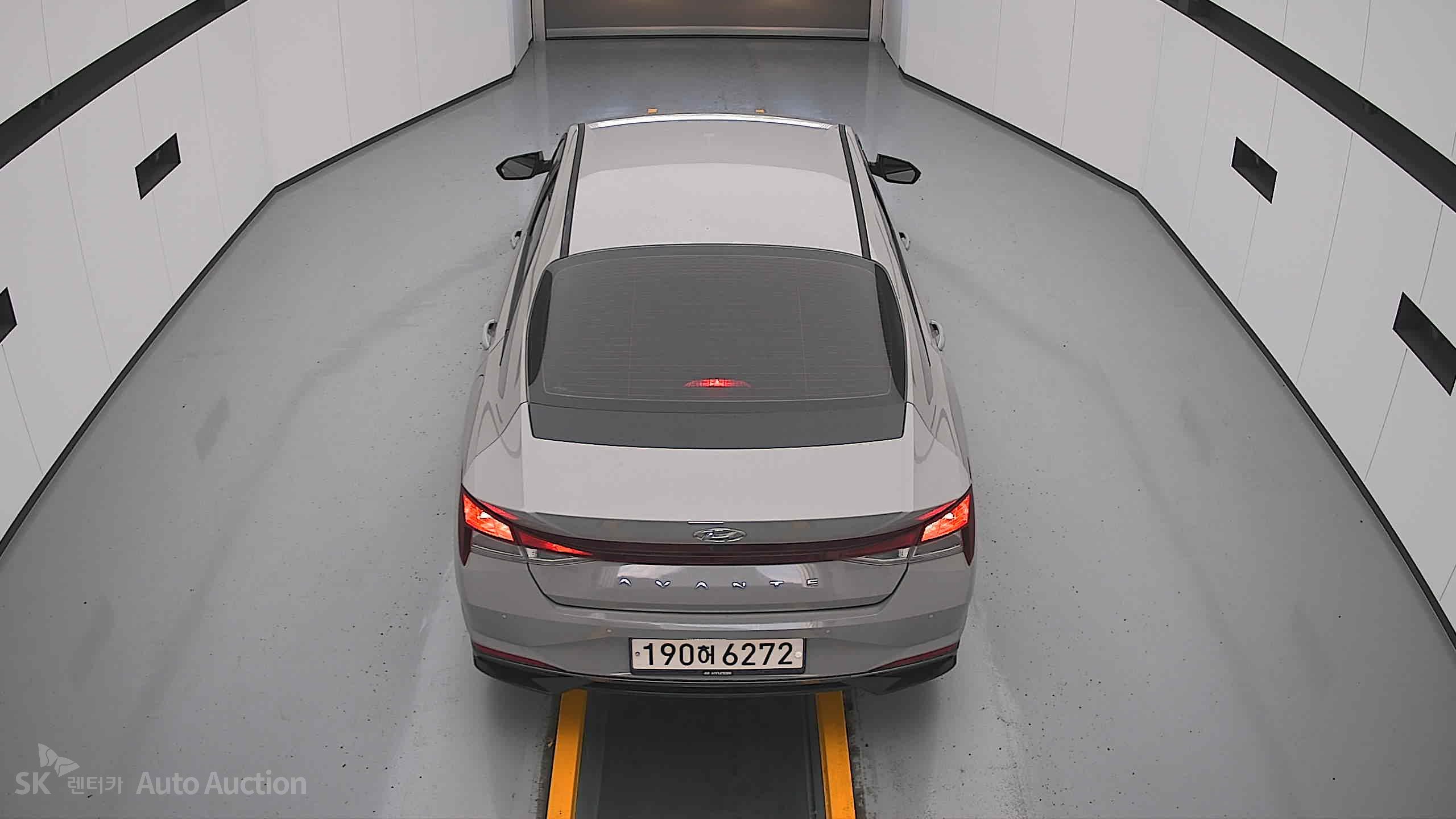 2022 - hyundai avante