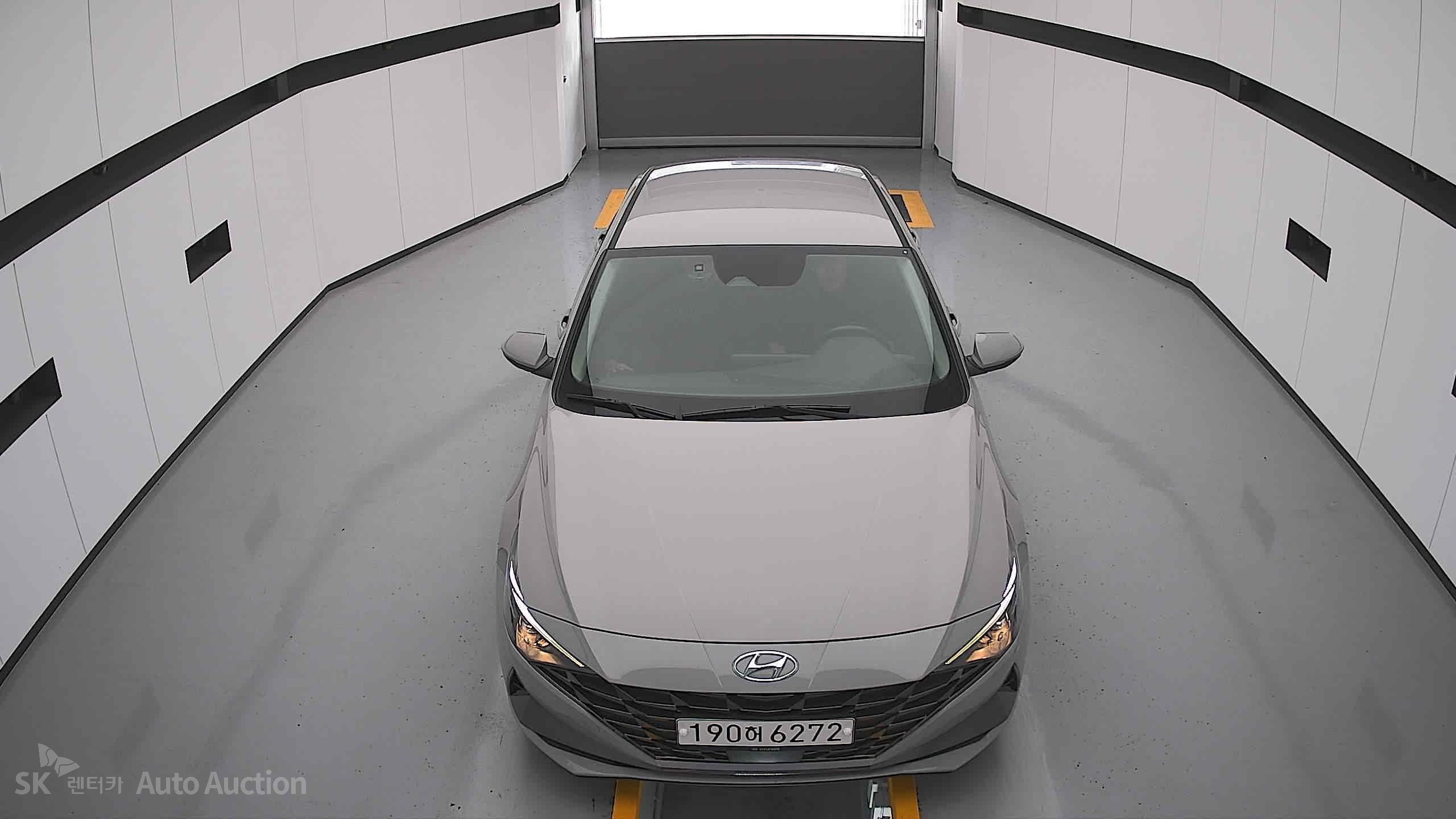 2022 - hyundai avante