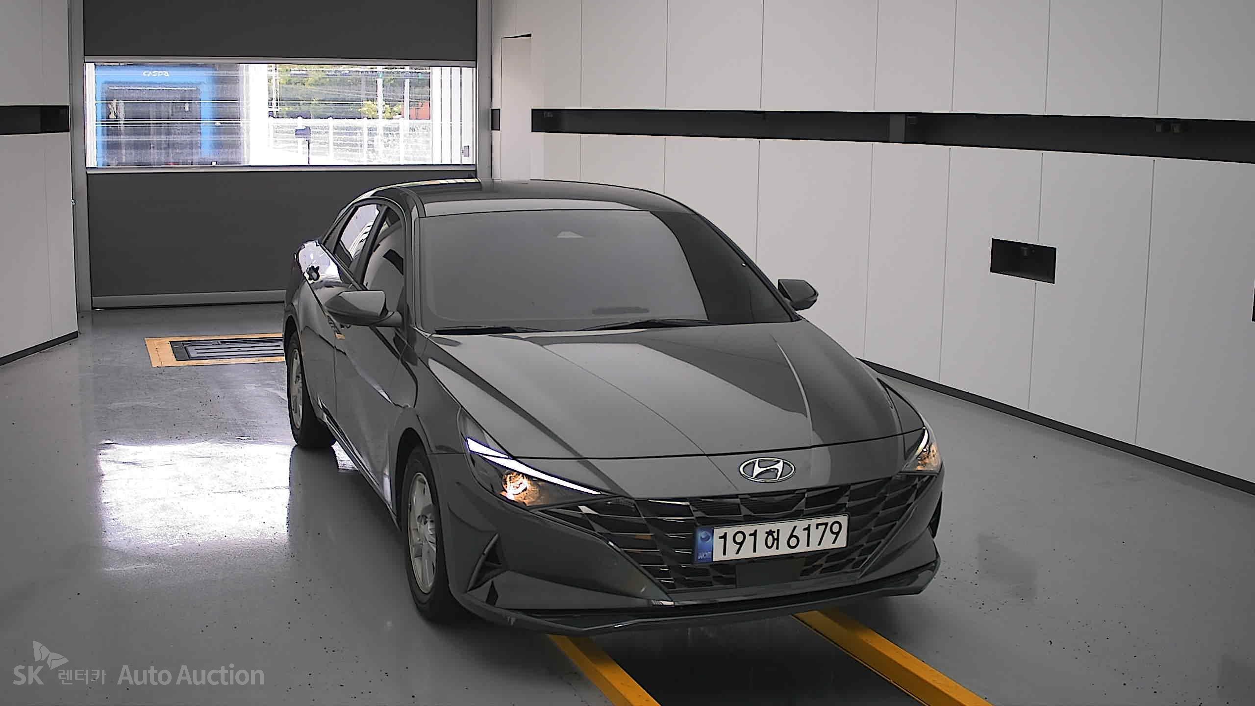 2023 - hyundai avante