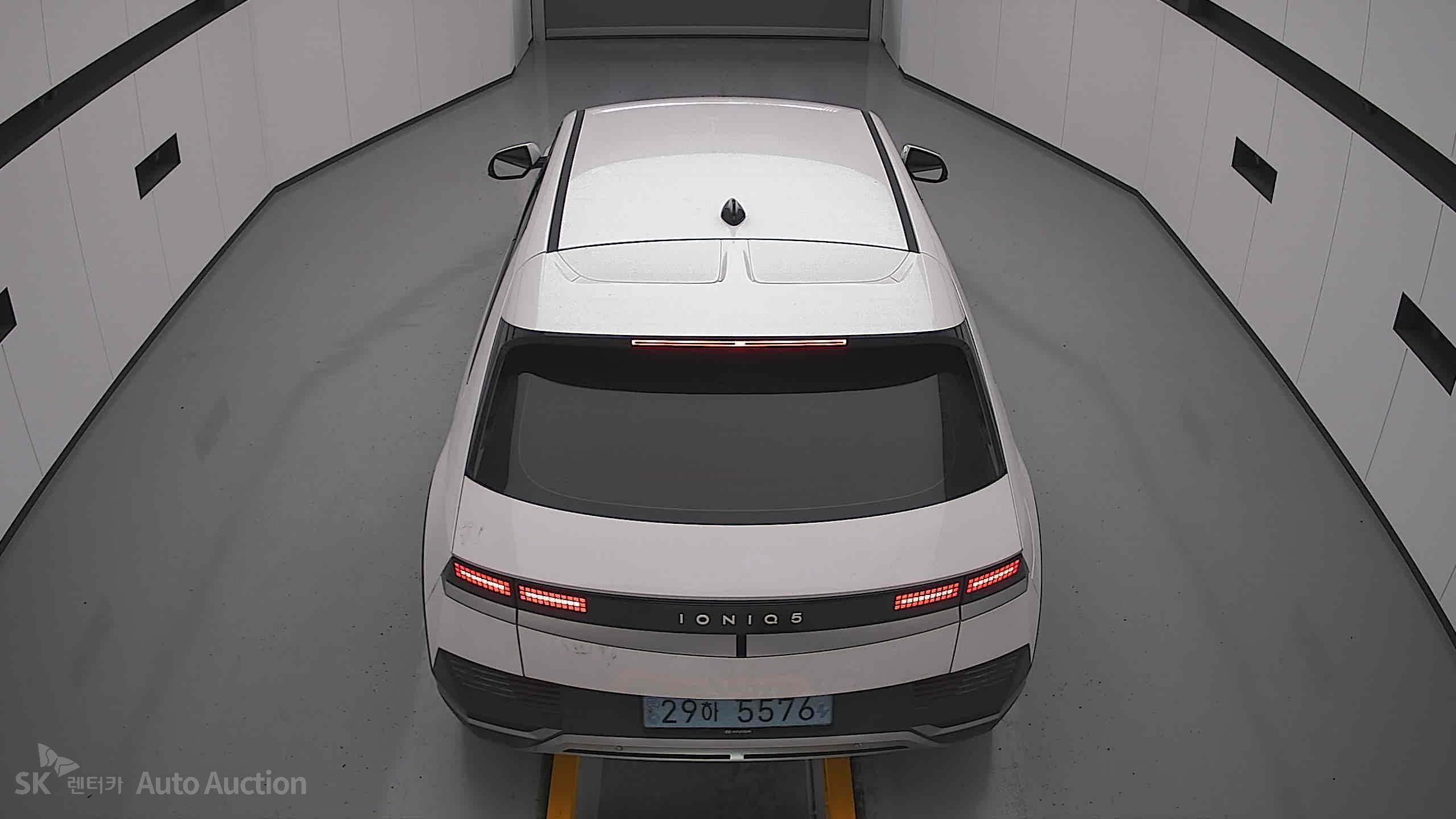 2022 - hyundai ioniq