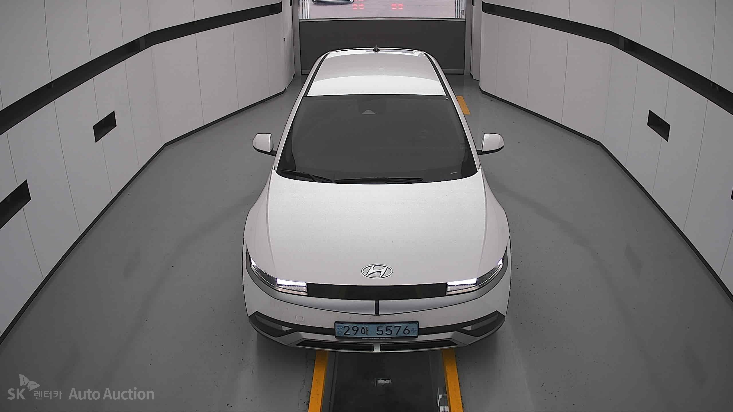 2022 - hyundai ioniq