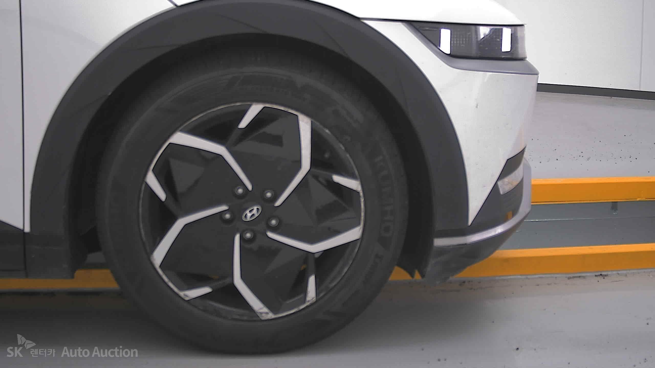 2022 - hyundai ioniq