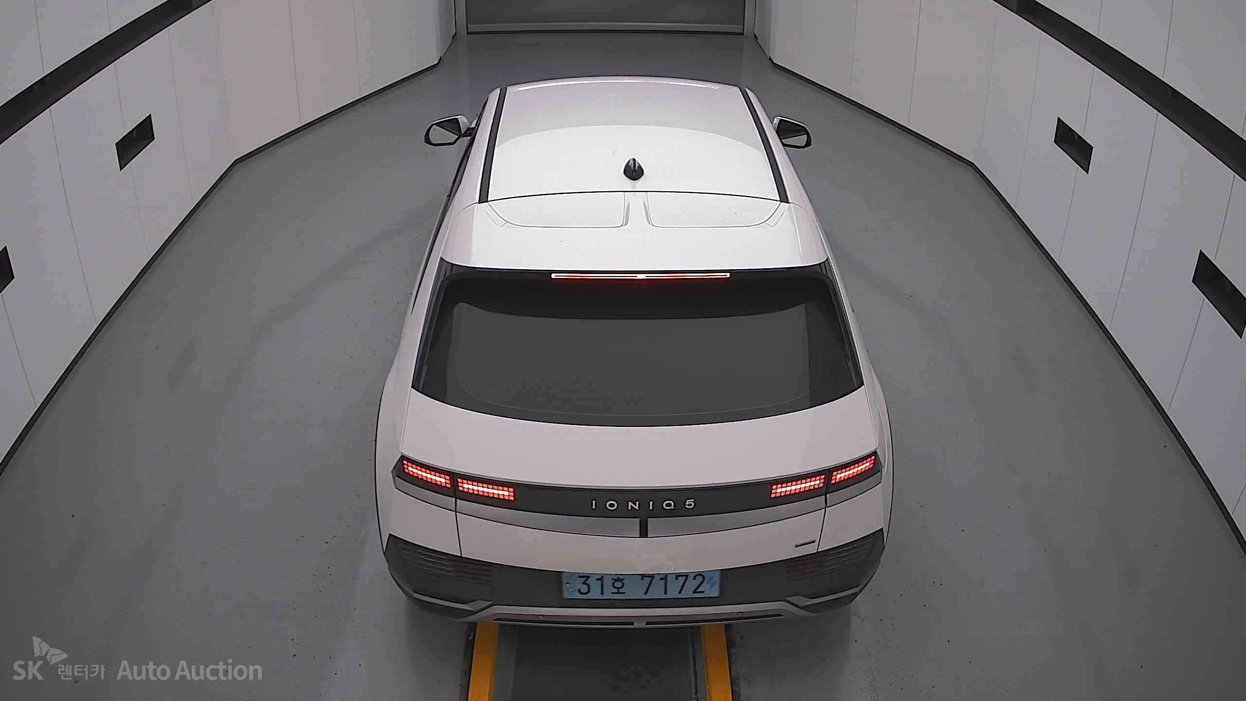 2022 - hyundai ioniq