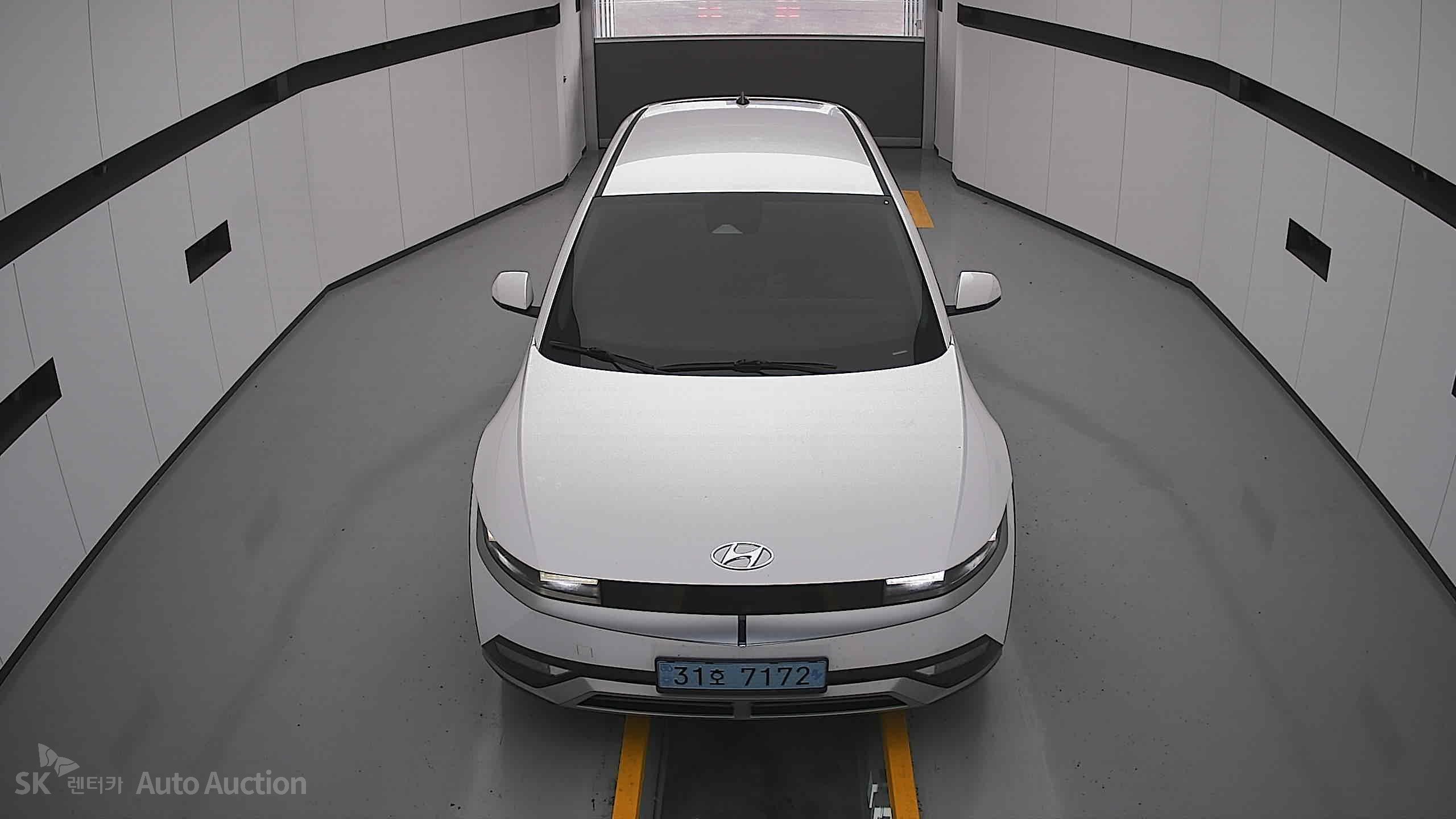 2022 - hyundai ioniq