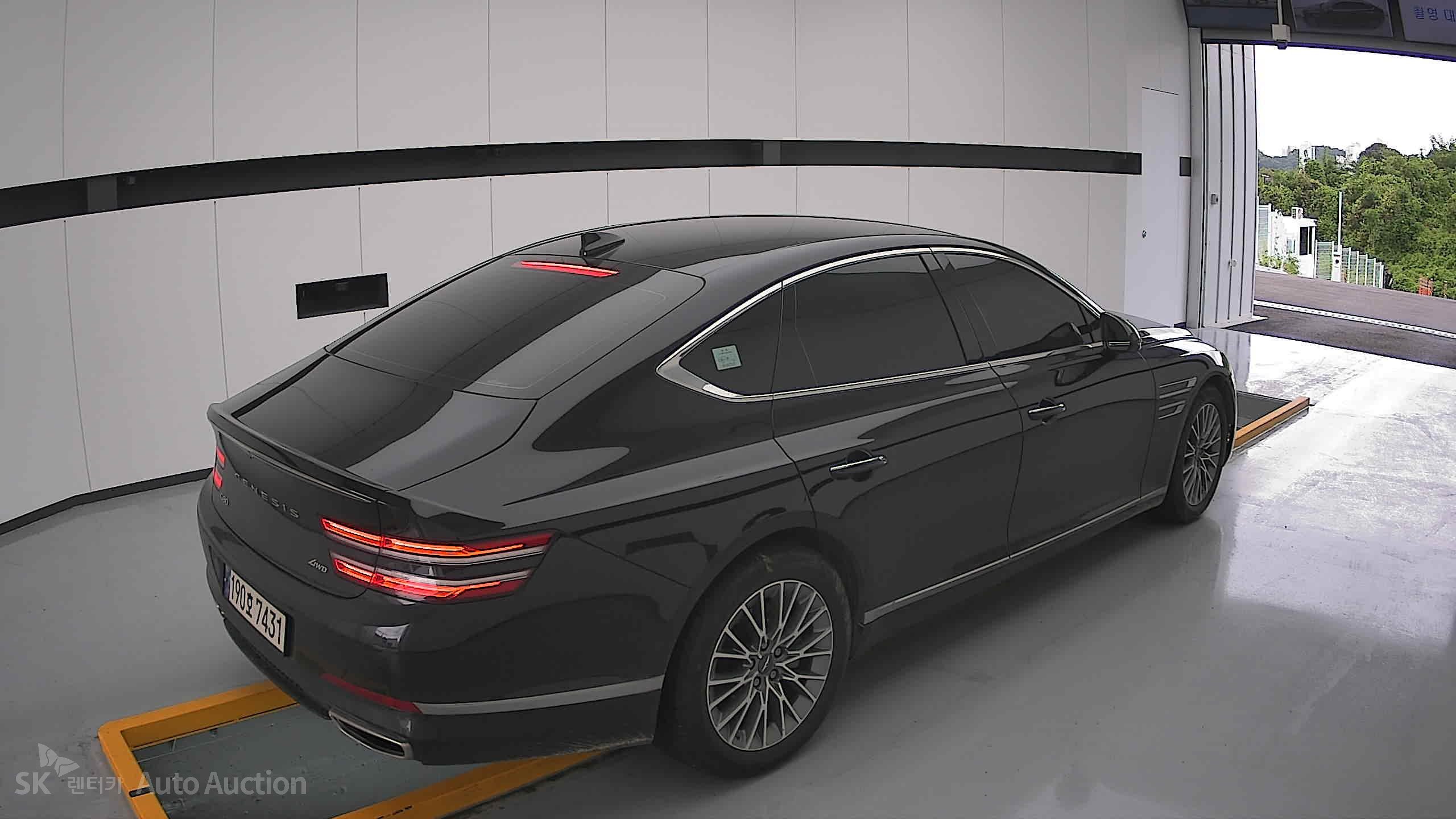 جينيسيس G80 2022 — صورة 17