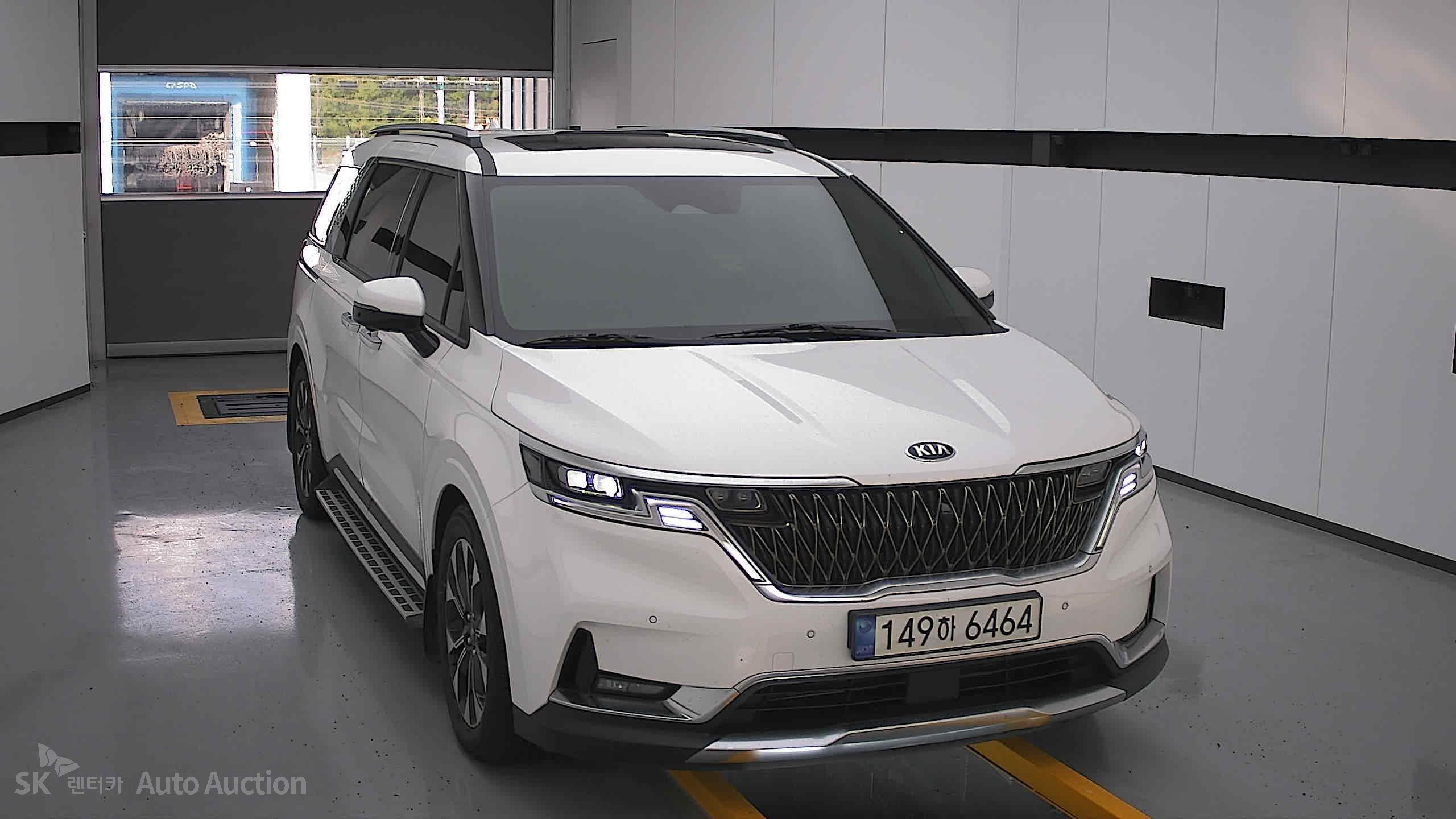 2021 - kia carnival