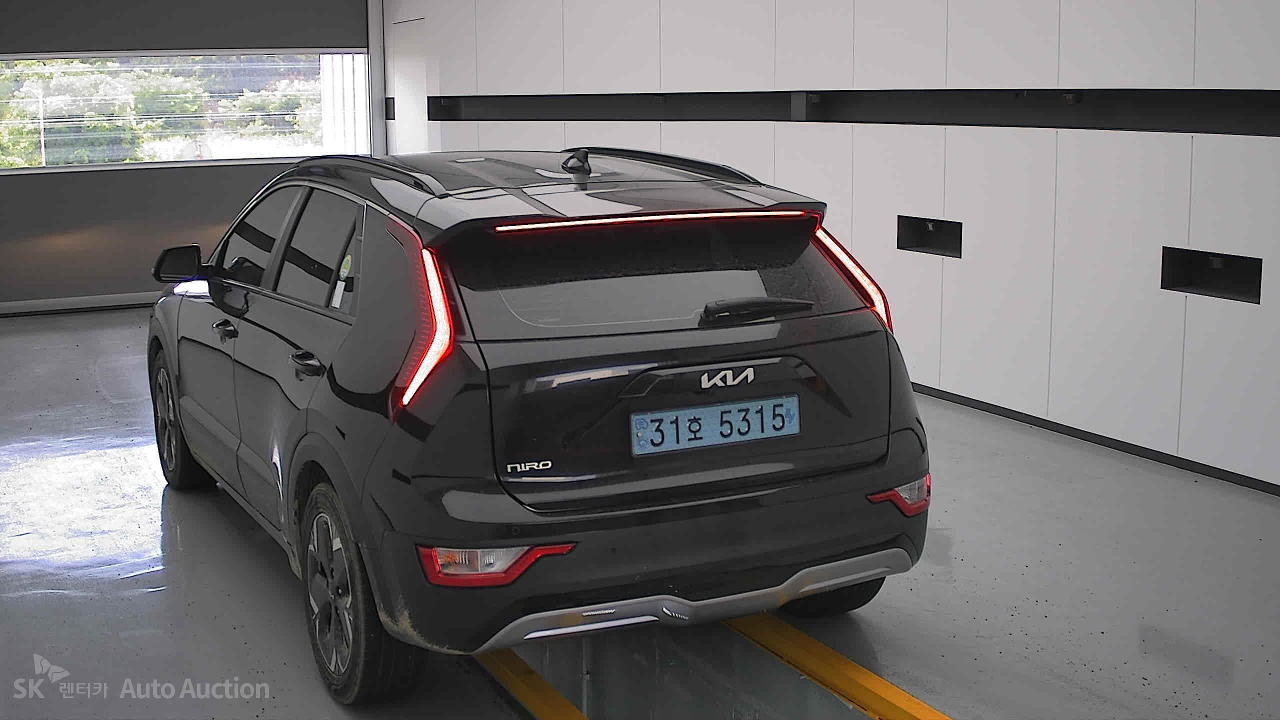 2023 - kia niro ev