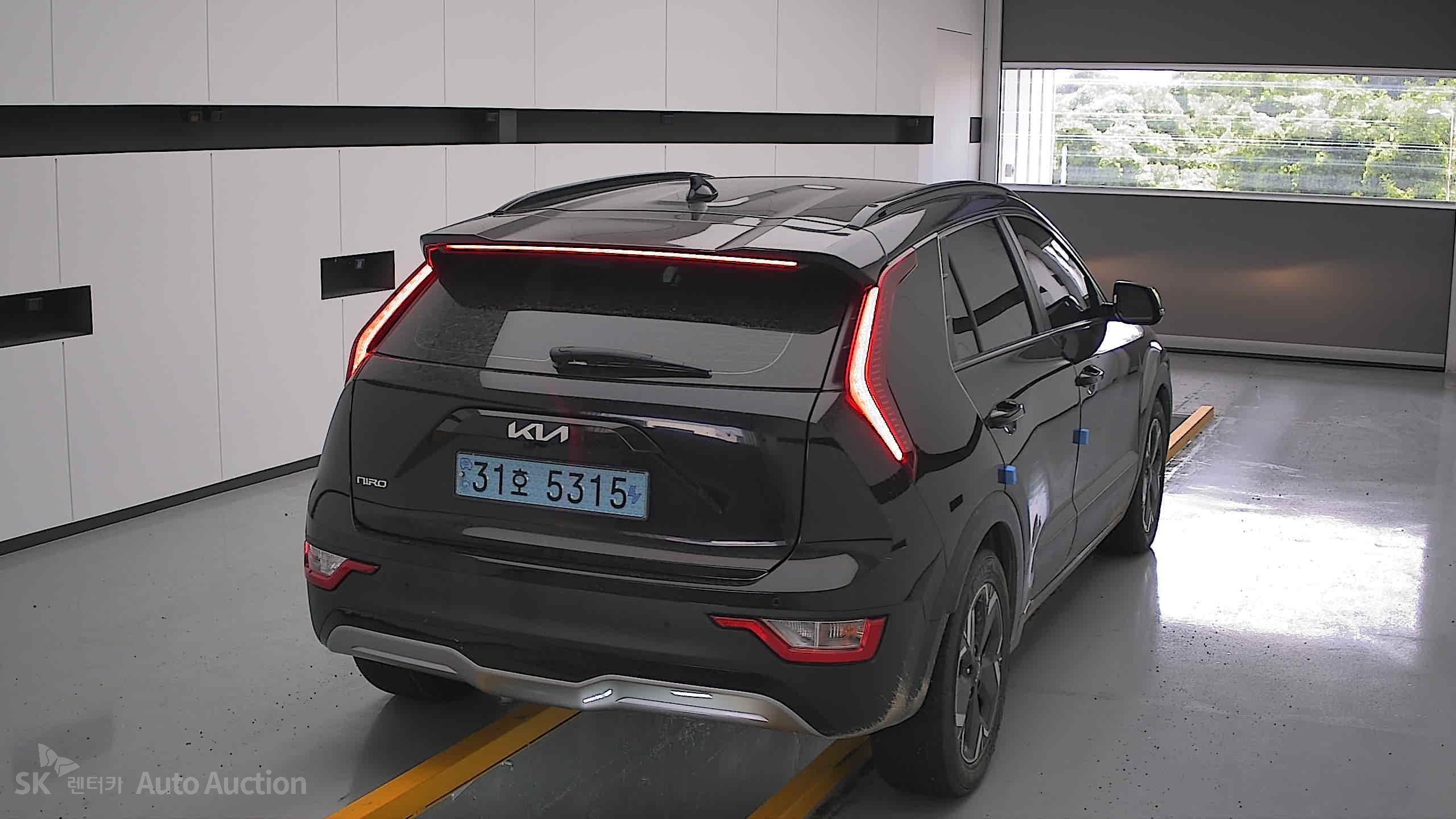 2023 - kia niro ev