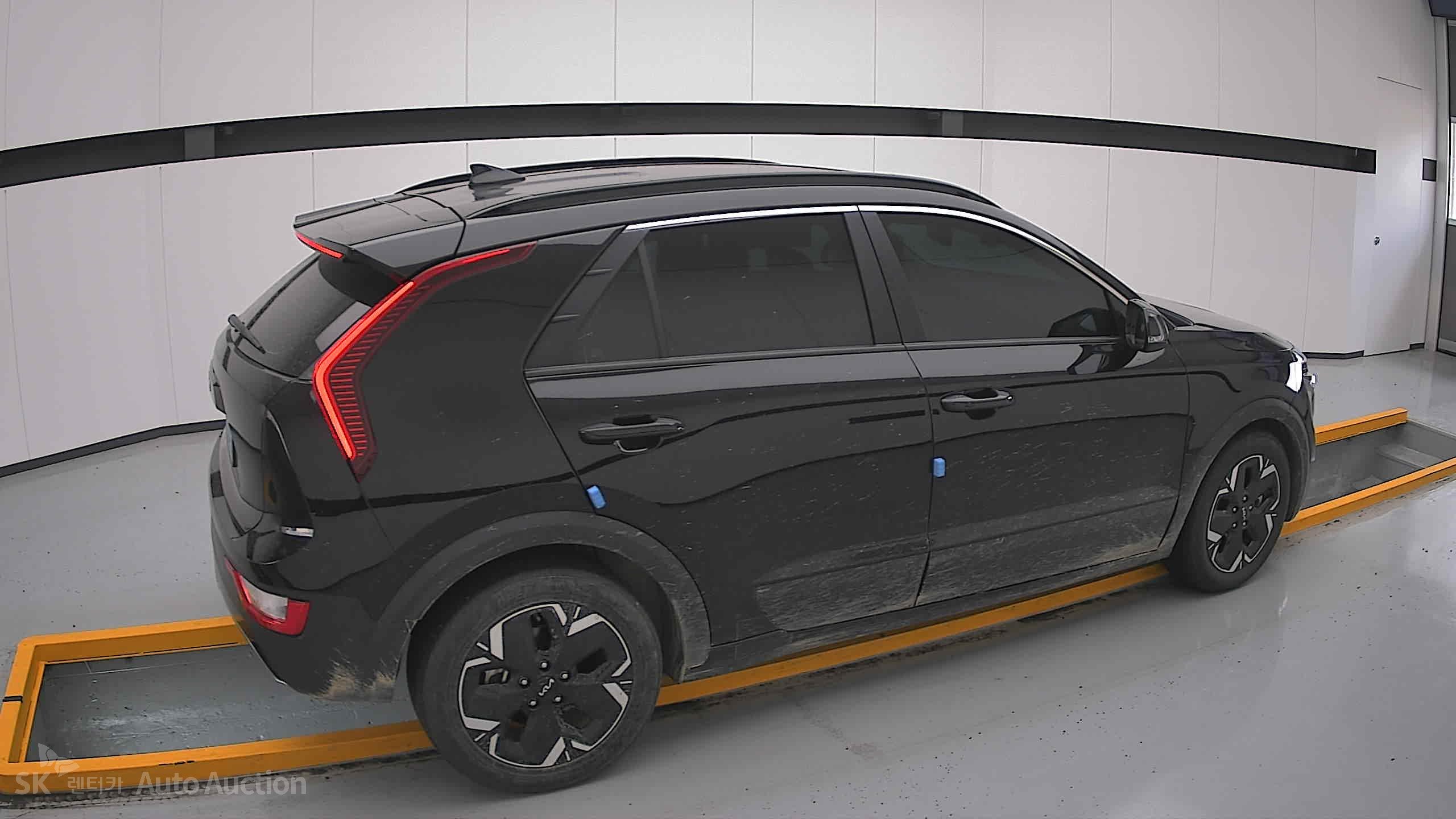 2023 - kia niro ev