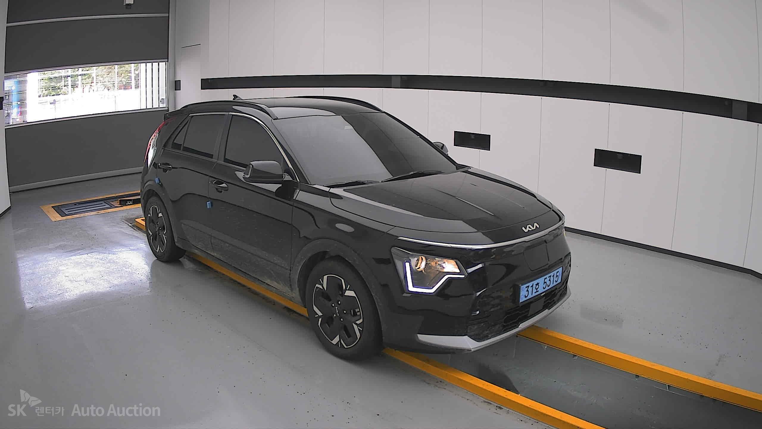 2023 - kia niro ev