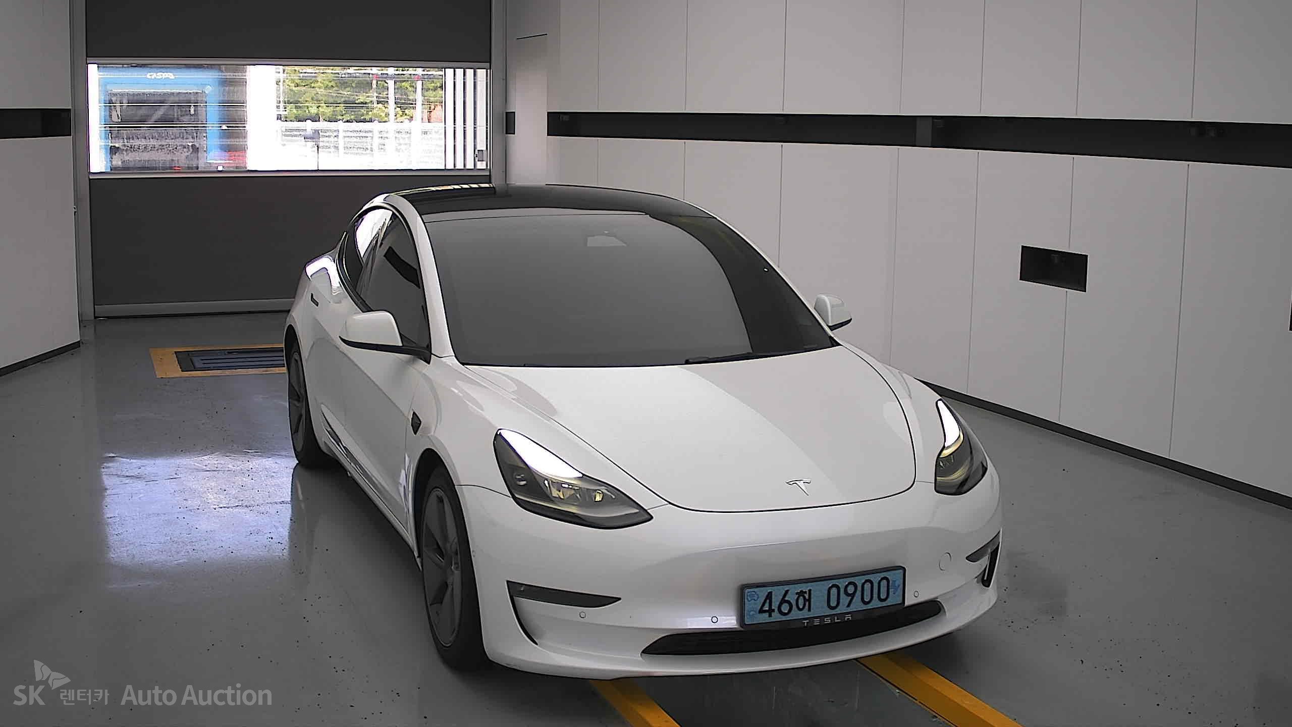 Tesla Model 3 2022 — صورة 22