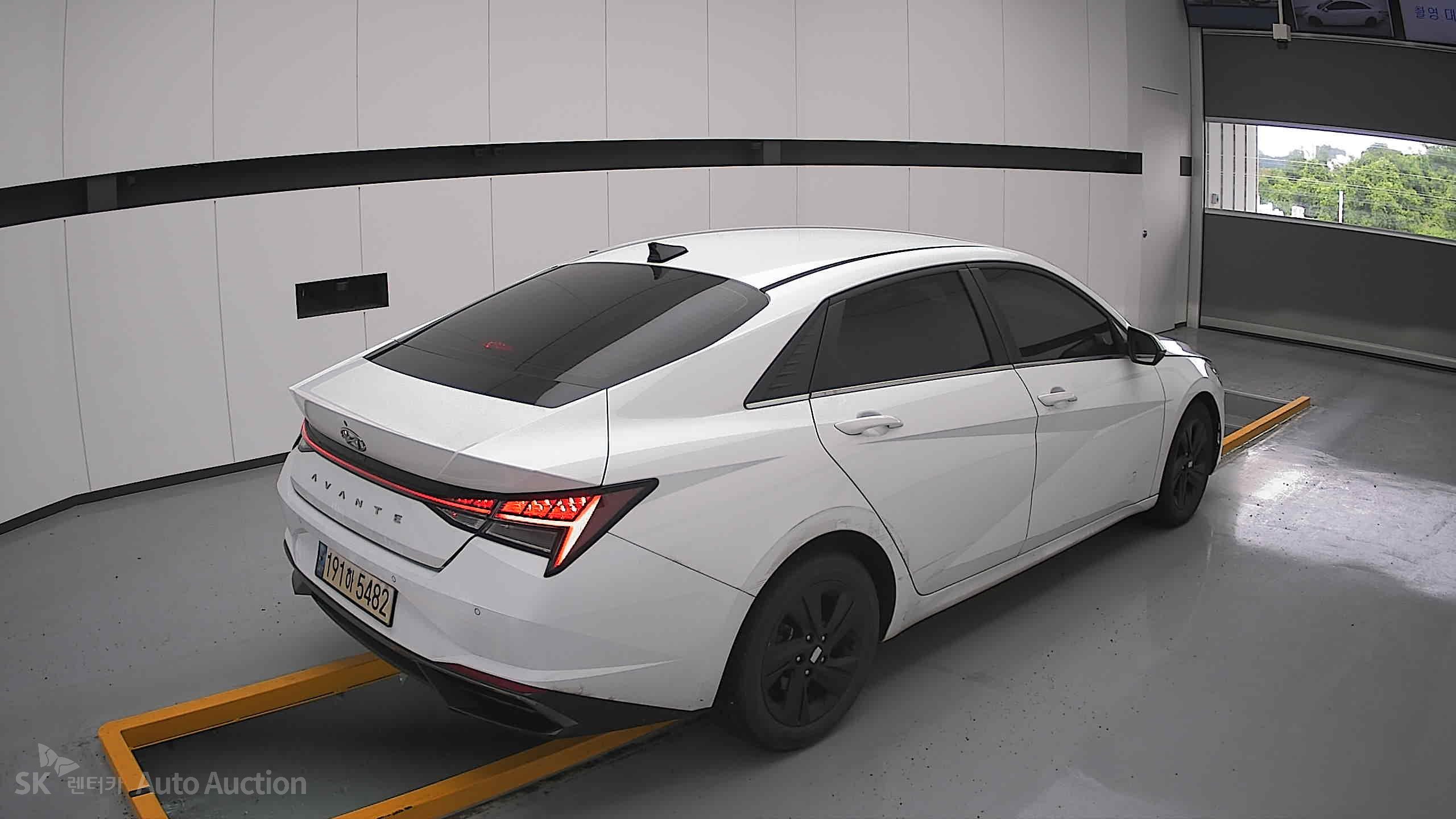 2023 - hyundai avante