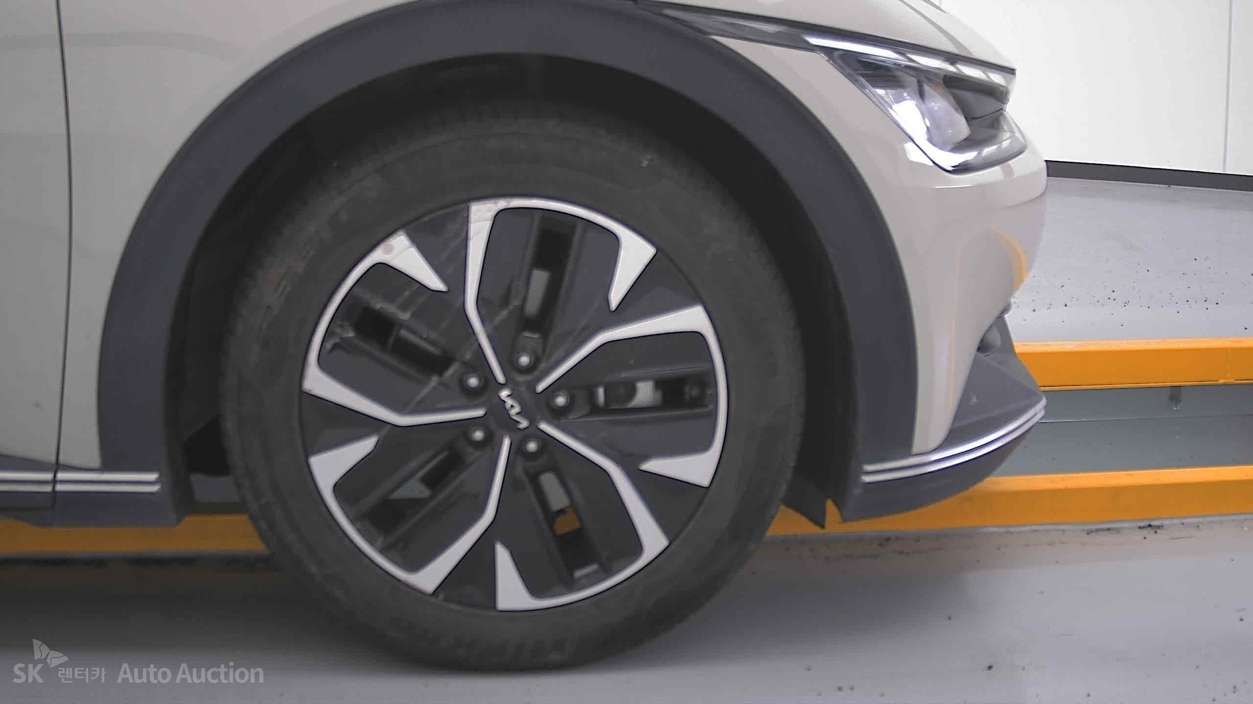 2022 - kia ev6