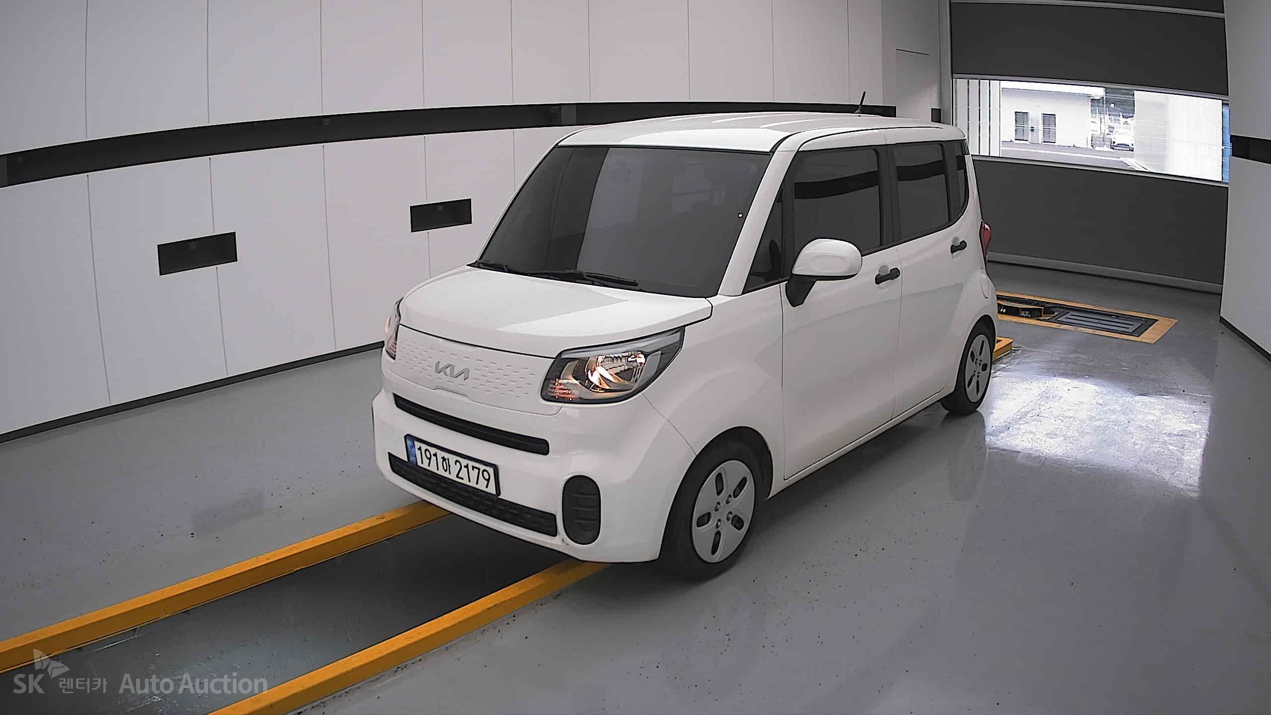 2022 - kia ray