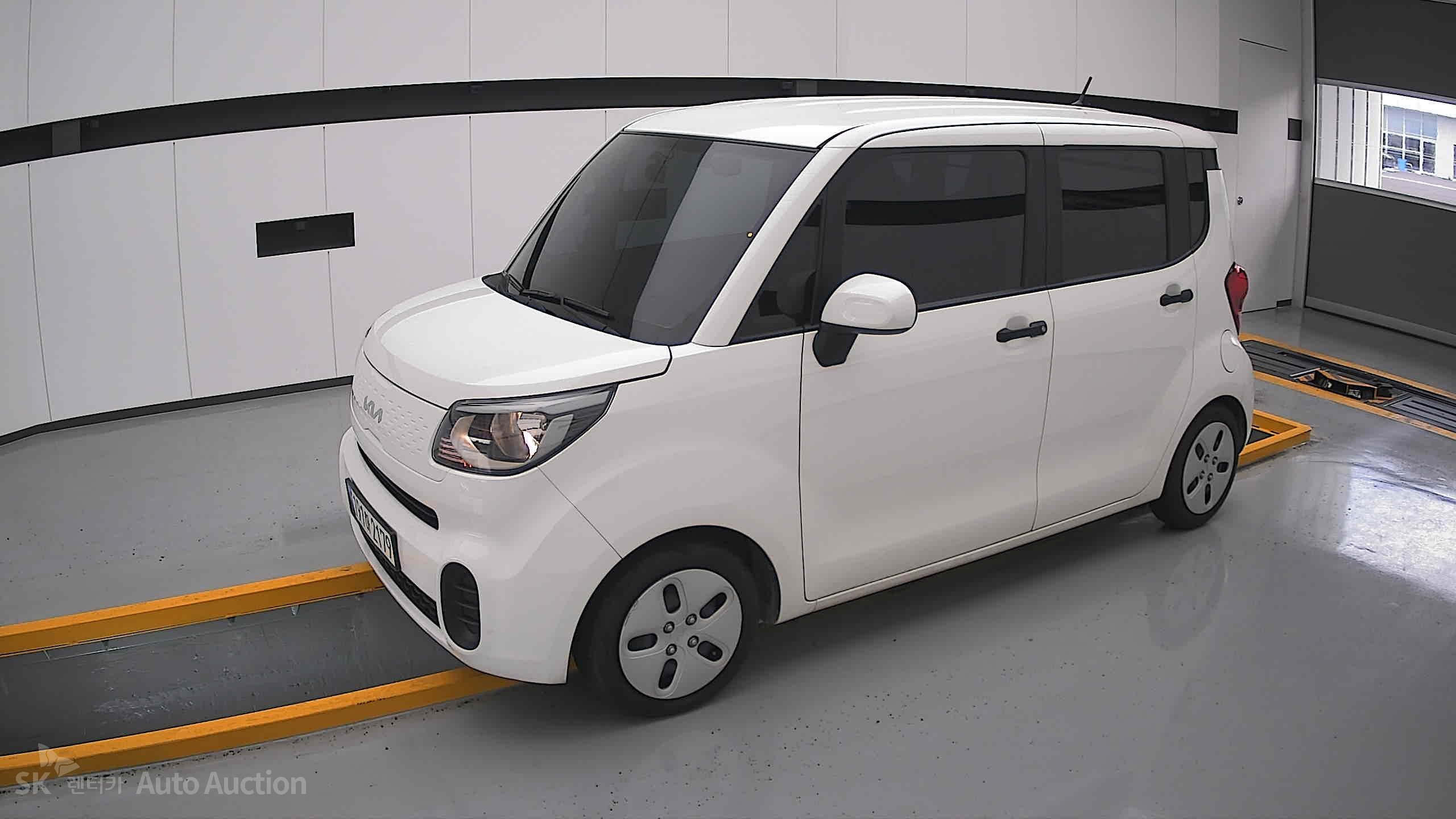 2022 - kia ray