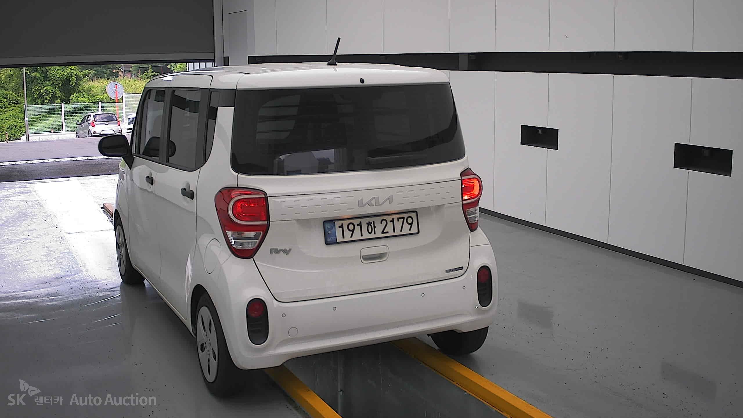 2022 - kia ray
