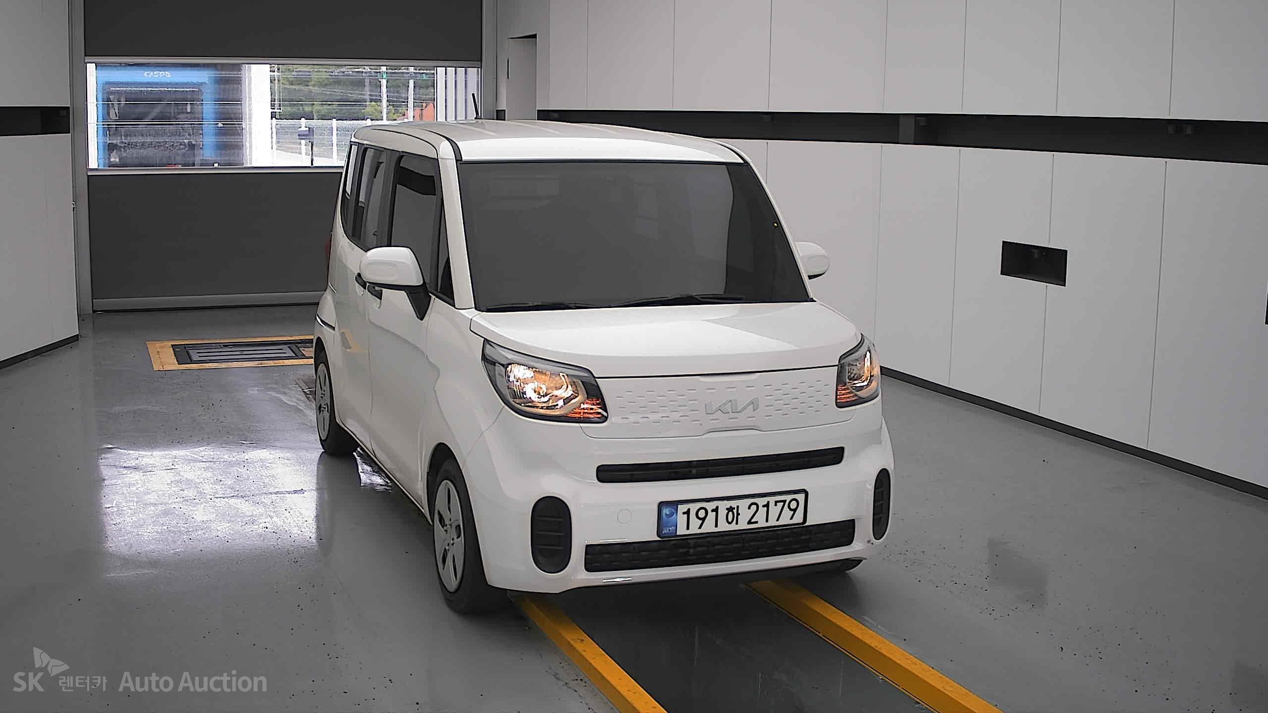 2022 - kia ray