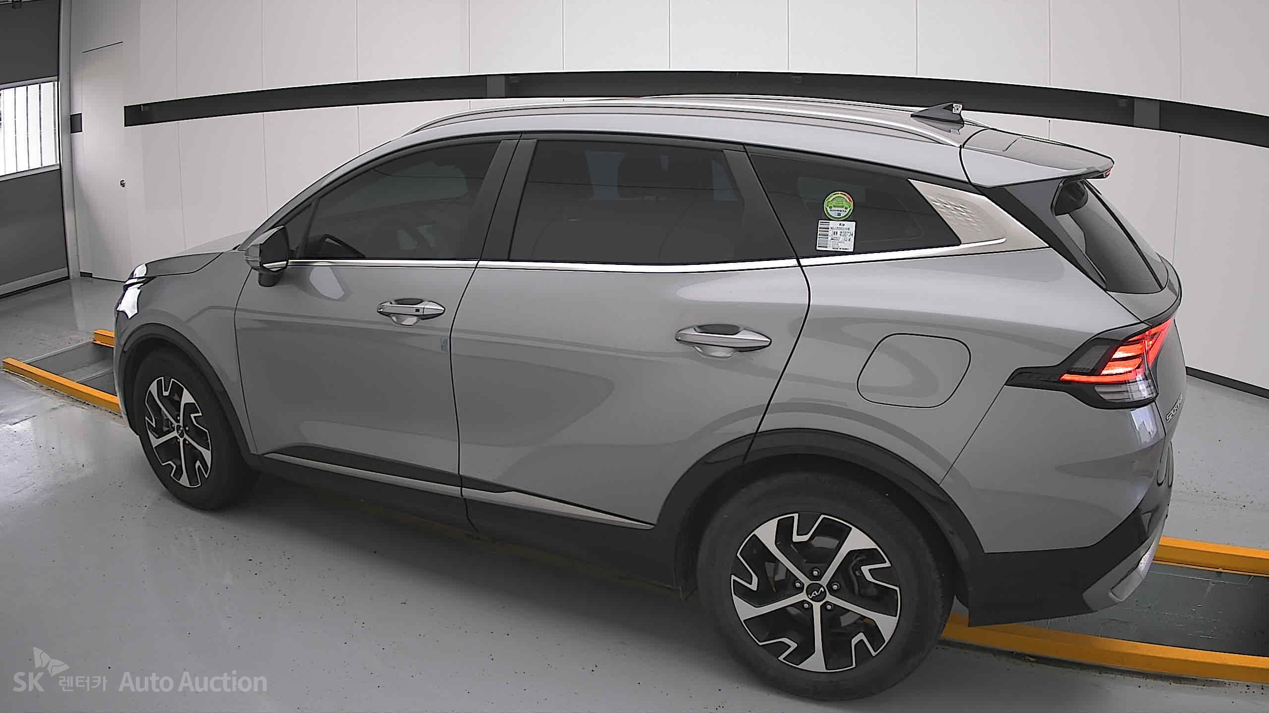 2022 - kia sportage