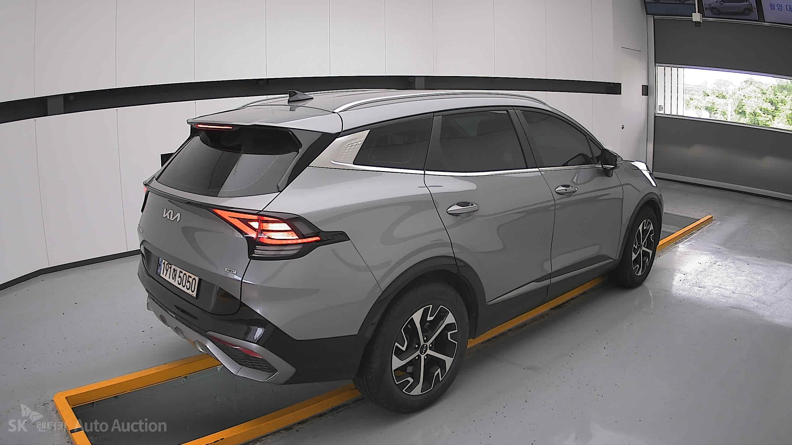 2022 - kia sportage