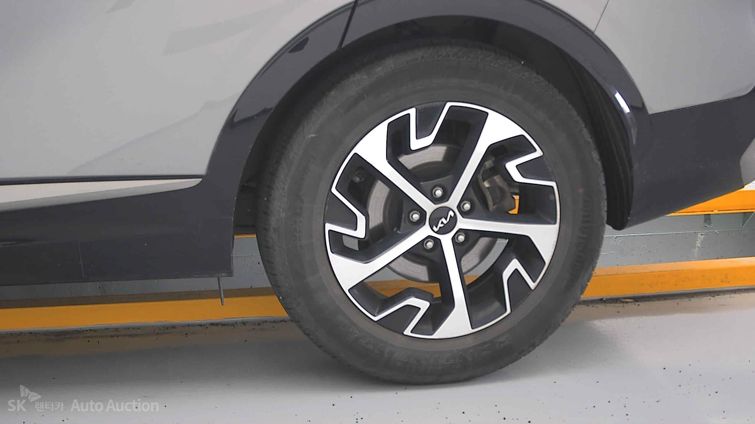 2022 - kia sportage