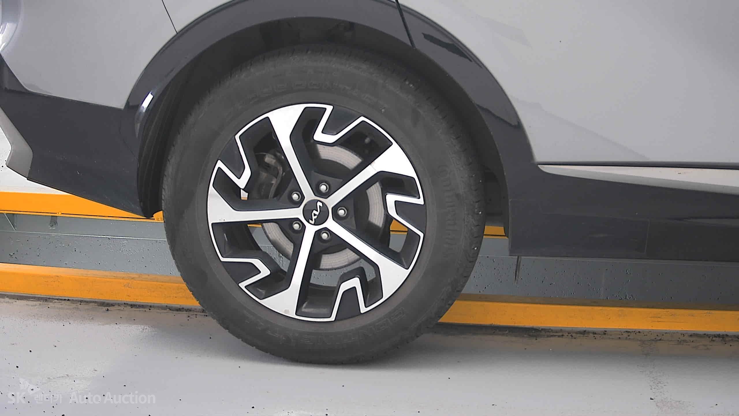 2022 - kia sportage