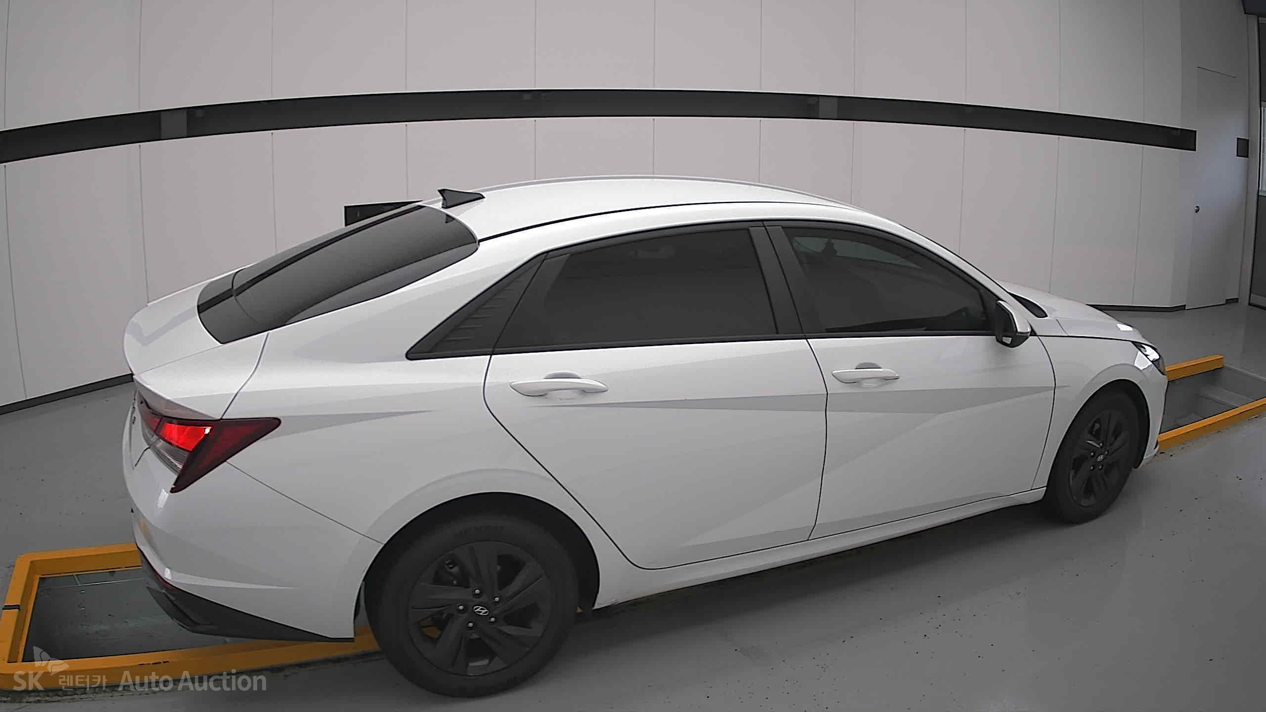 2023 - hyundai avante