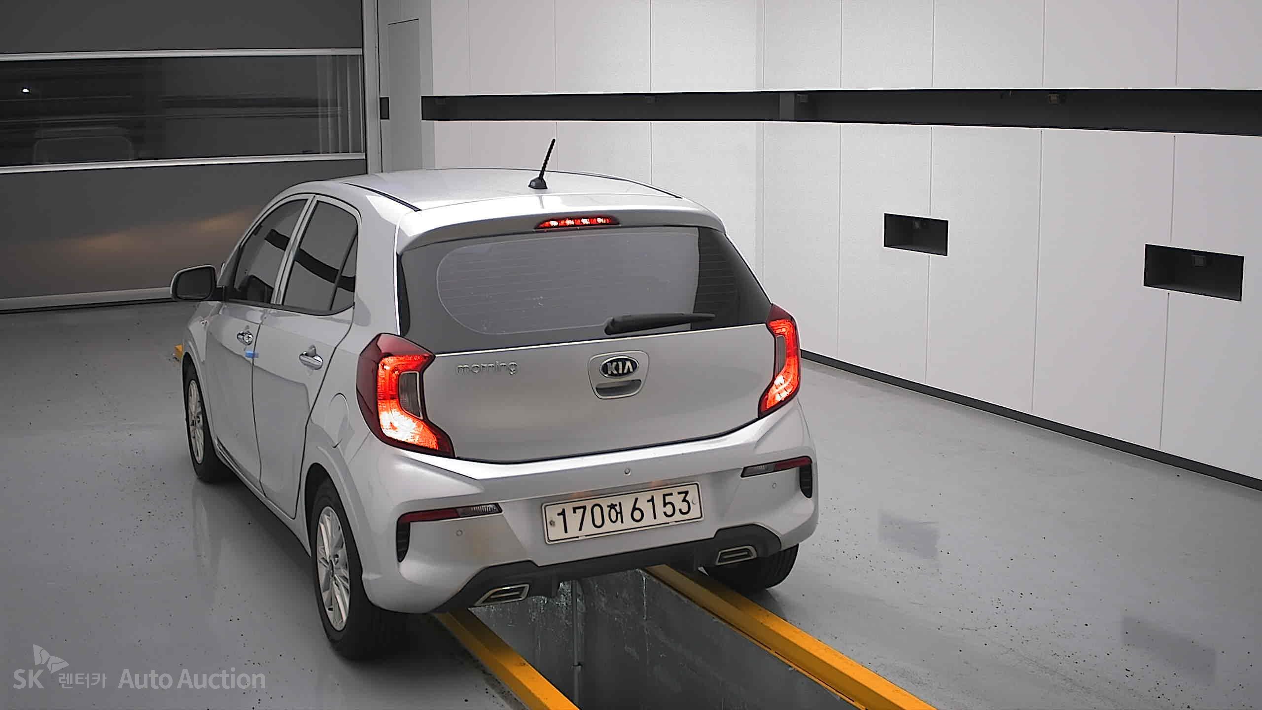 2021 - kia morning