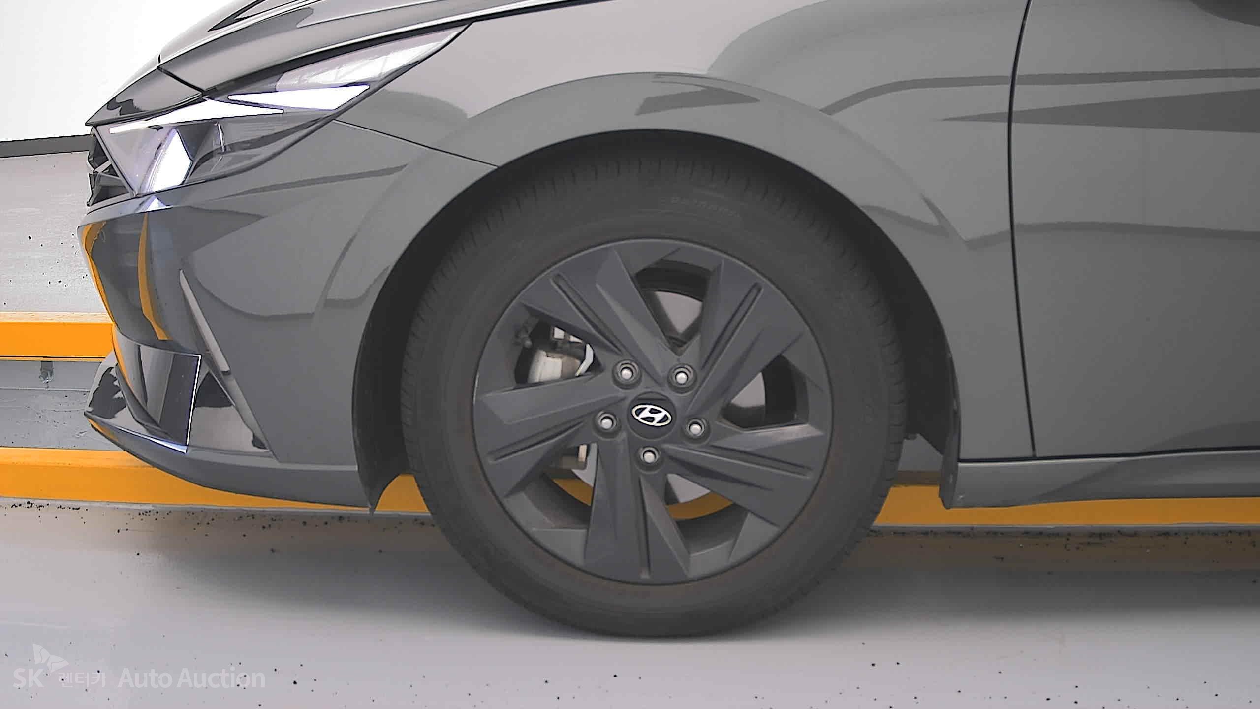 2023 - hyundai avante