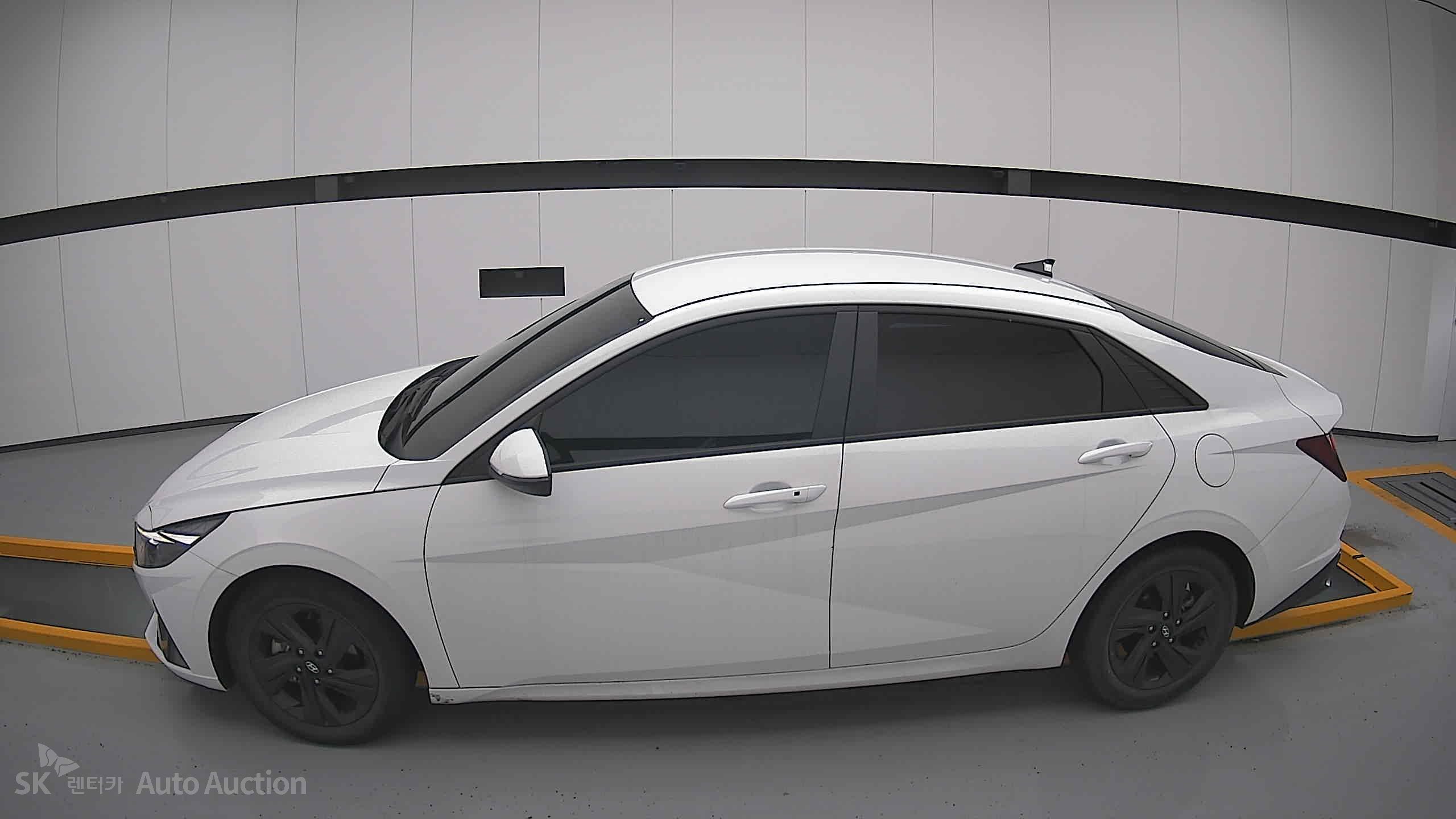 2023 - hyundai avante