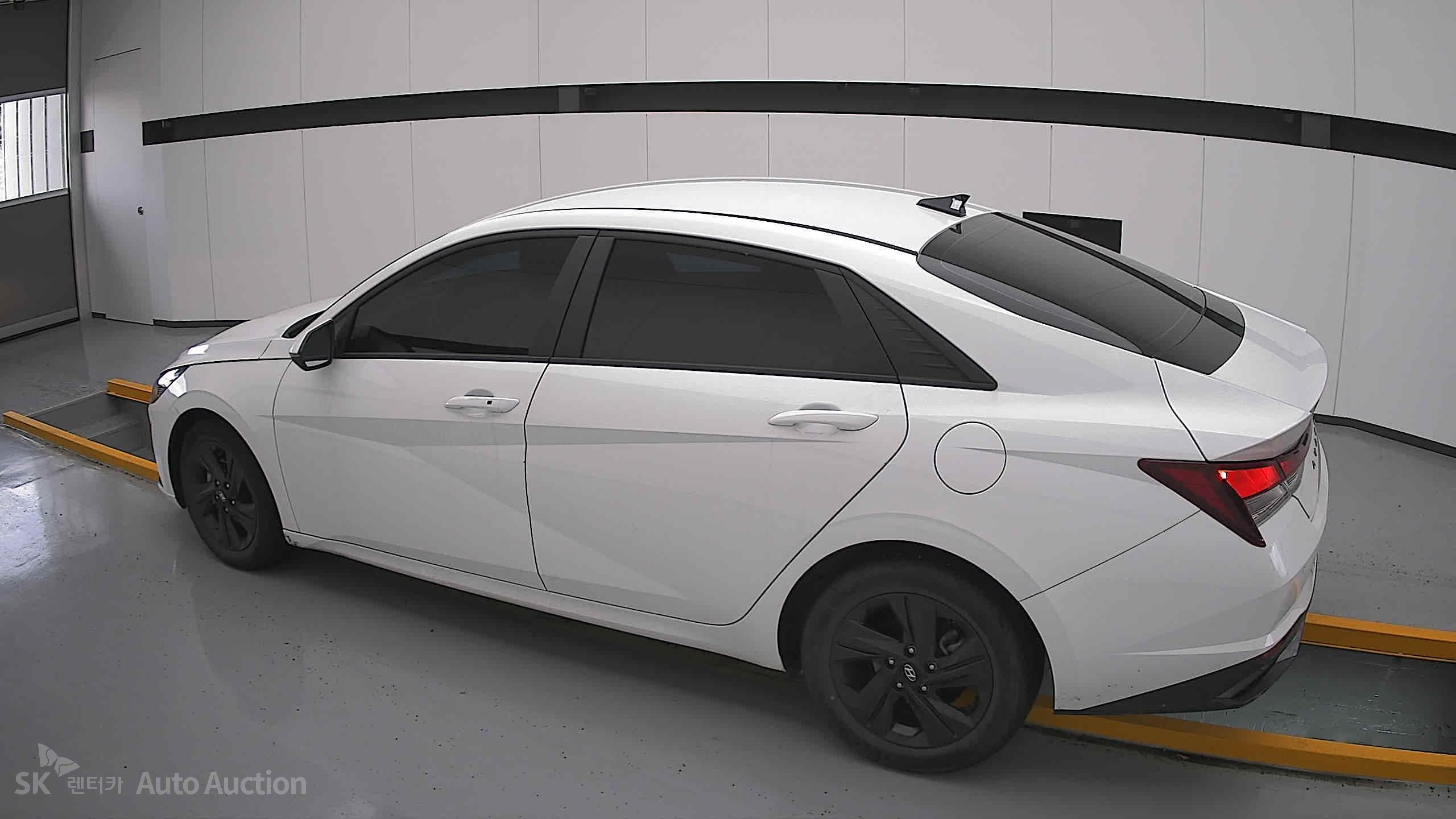 2023 - hyundai avante