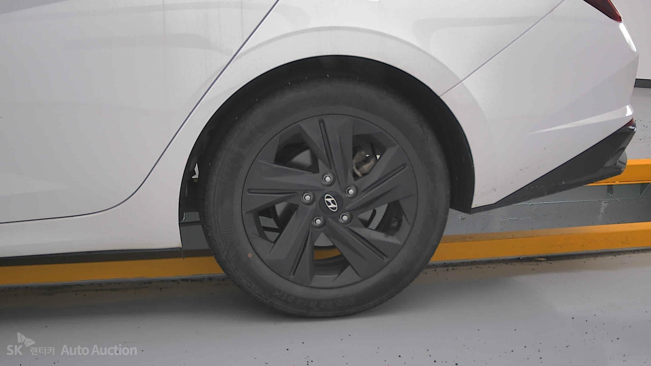 2023 - hyundai avante