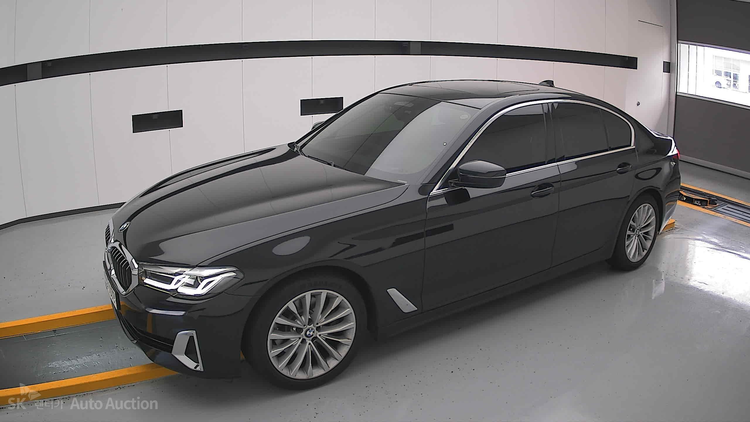 2021 - bmw 5 series