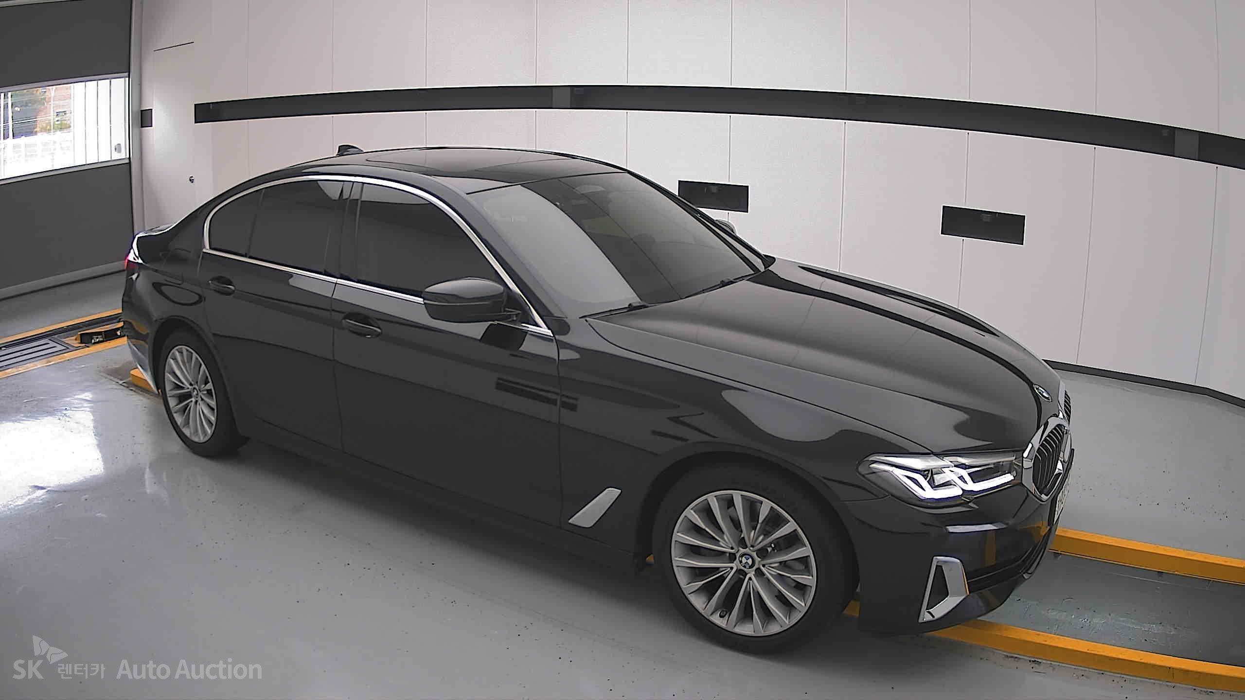 2021 - bmw 5 series