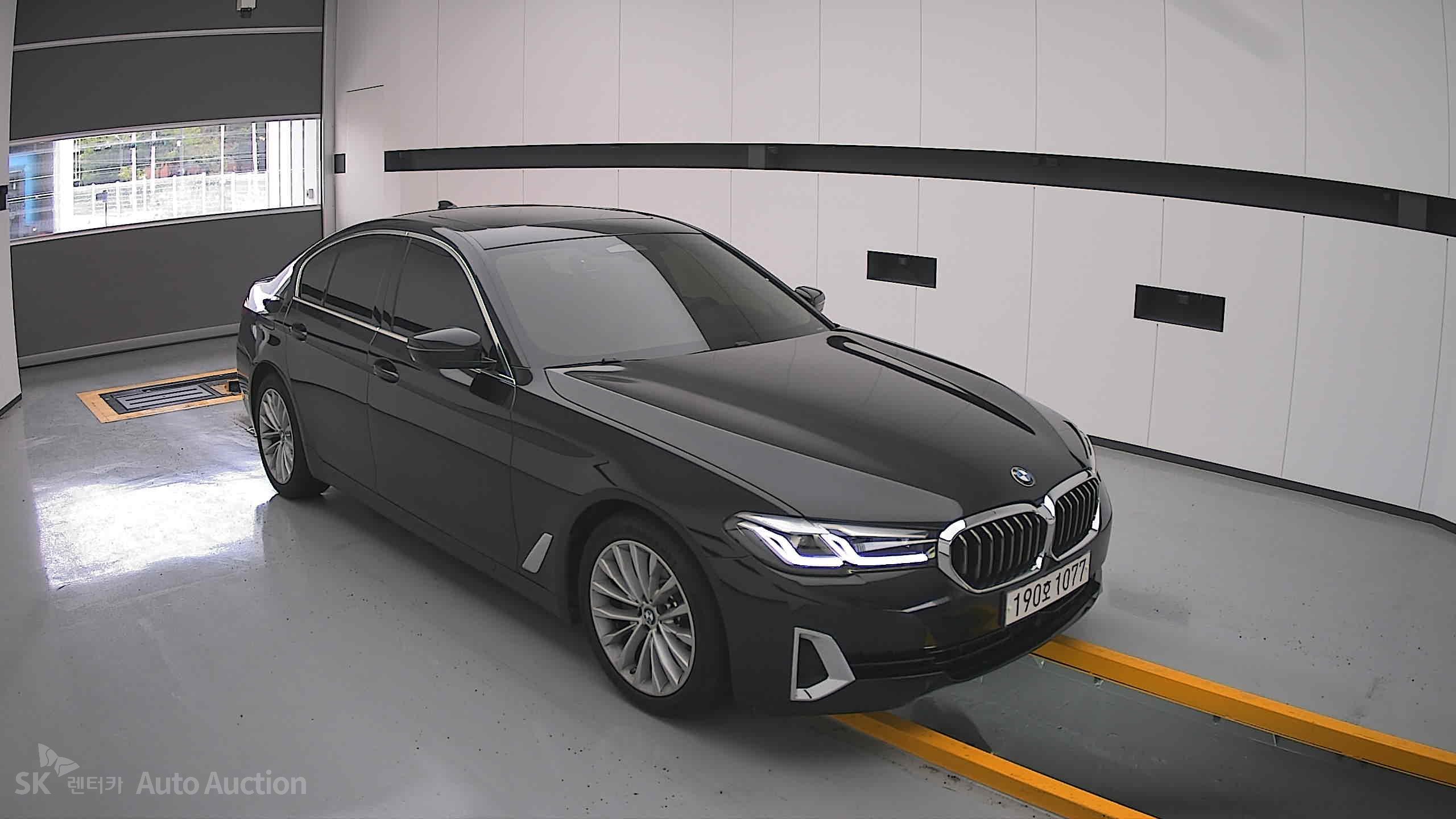 2021 - bmw 5 series