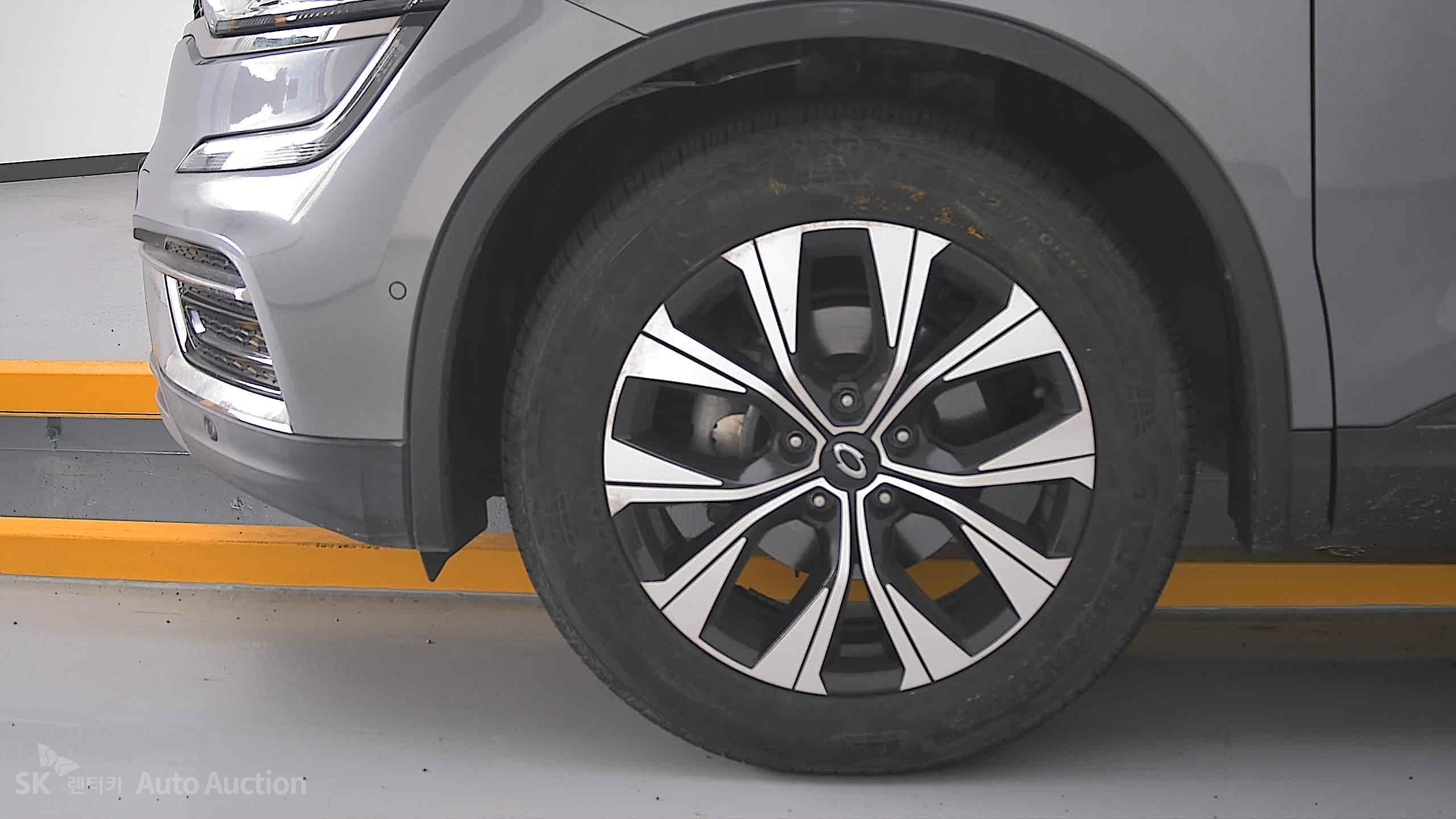Renault Samsung Qm6 2023 — صورة 17