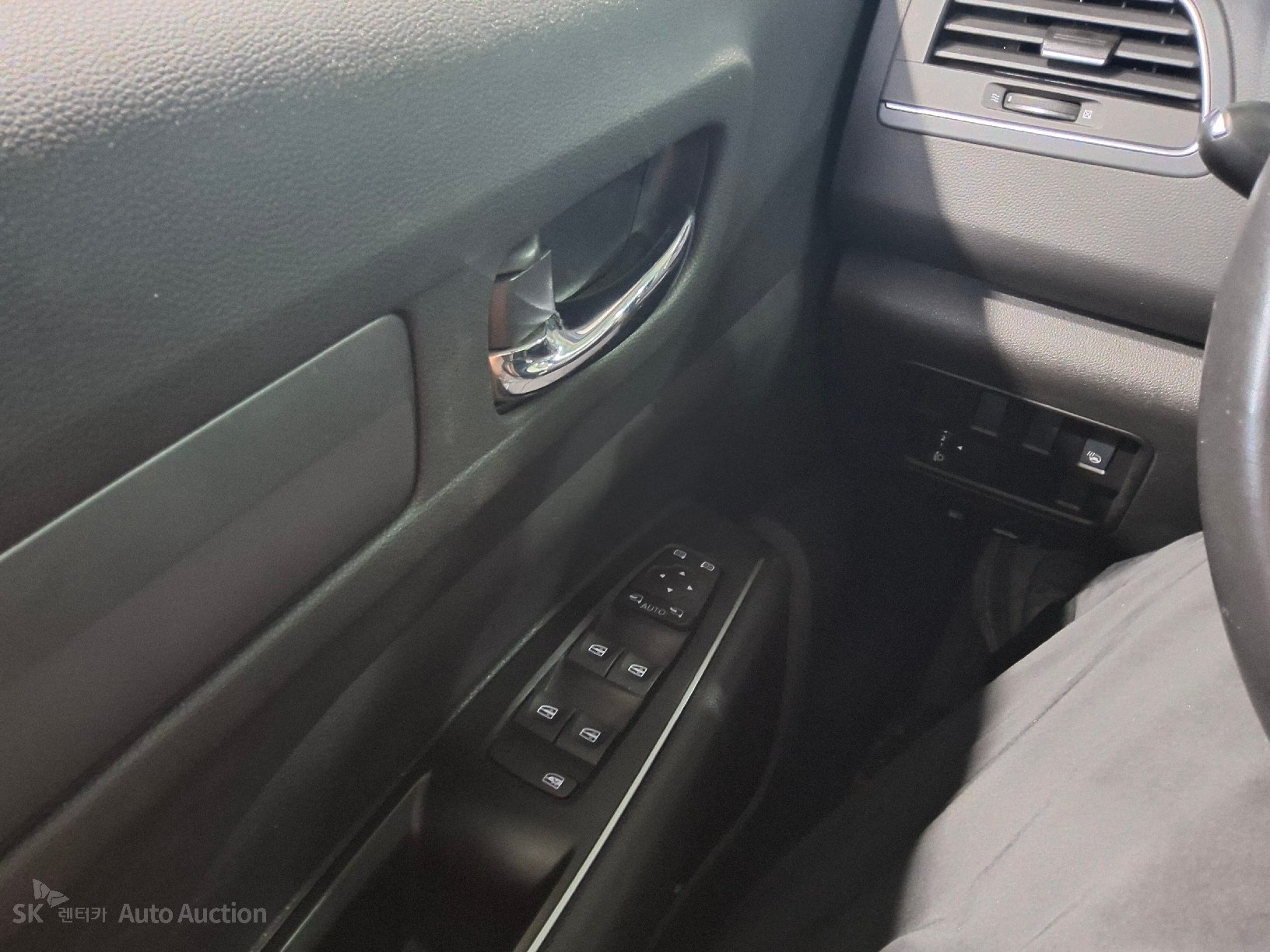 Renault Samsung Qm6 2023 — صورة 23