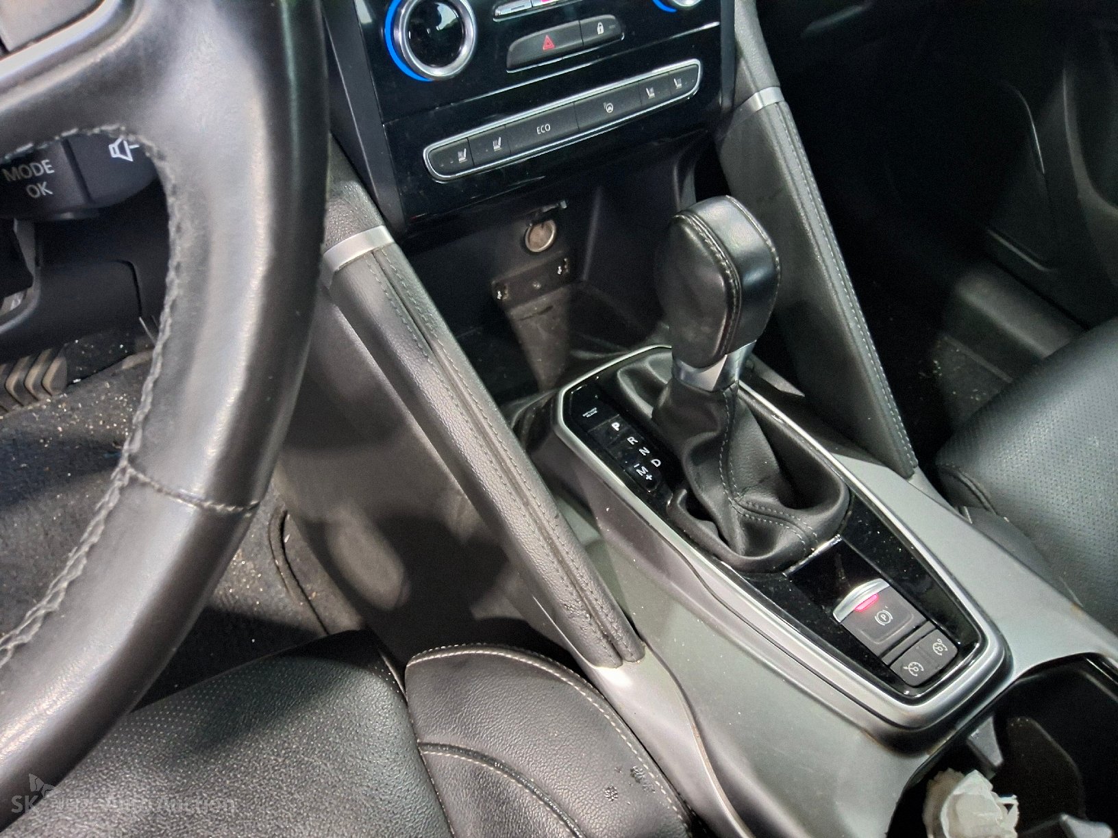 Renault Samsung Qm6 2023 — صورة 30
