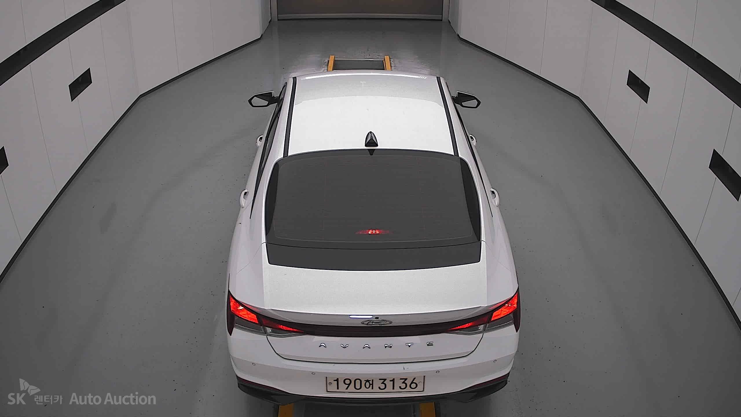 2022 - hyundai avante