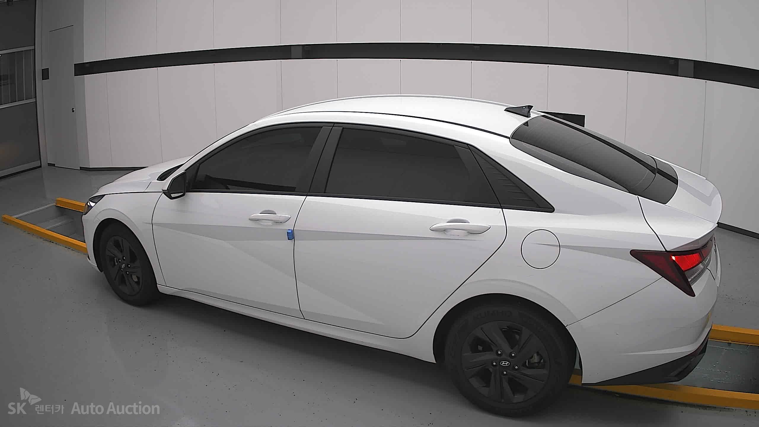 2023 - hyundai avante