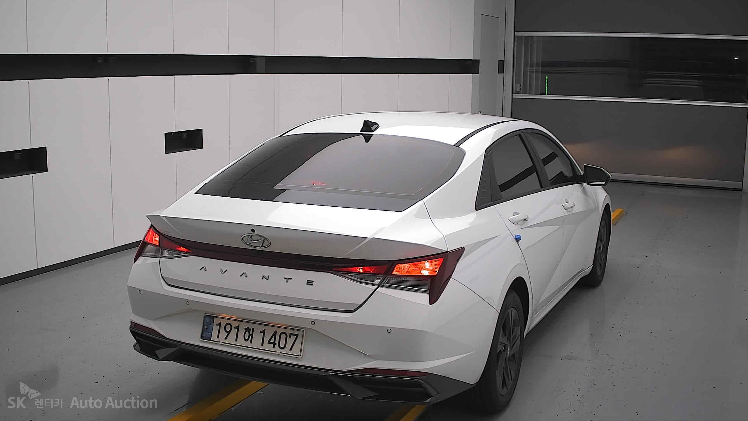 2023 - hyundai avante