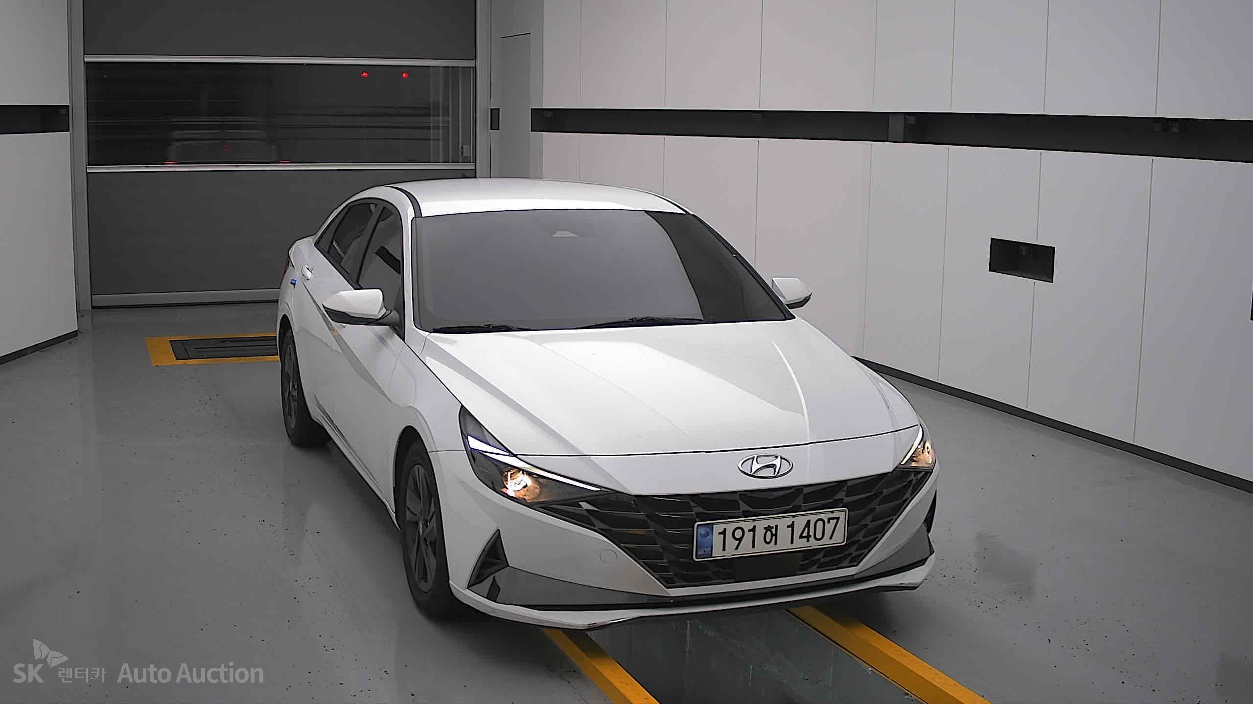2023 - hyundai avante