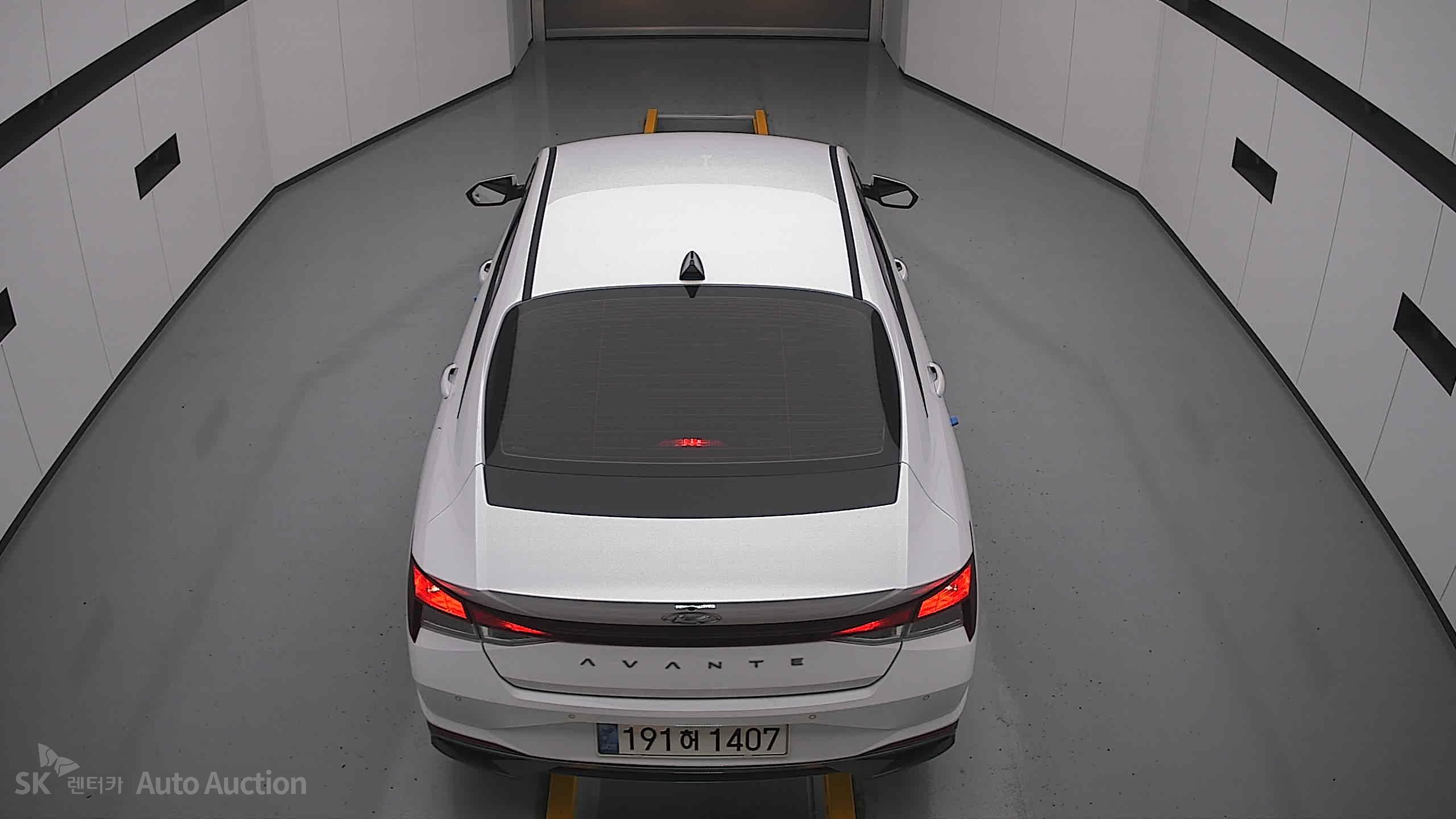 2023 - hyundai avante