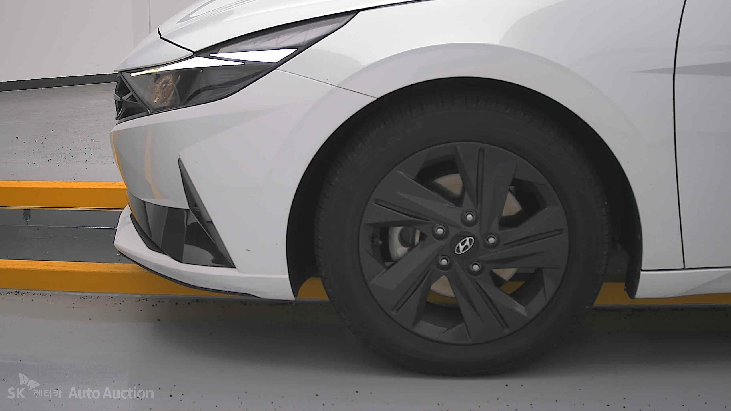 2023 - hyundai avante