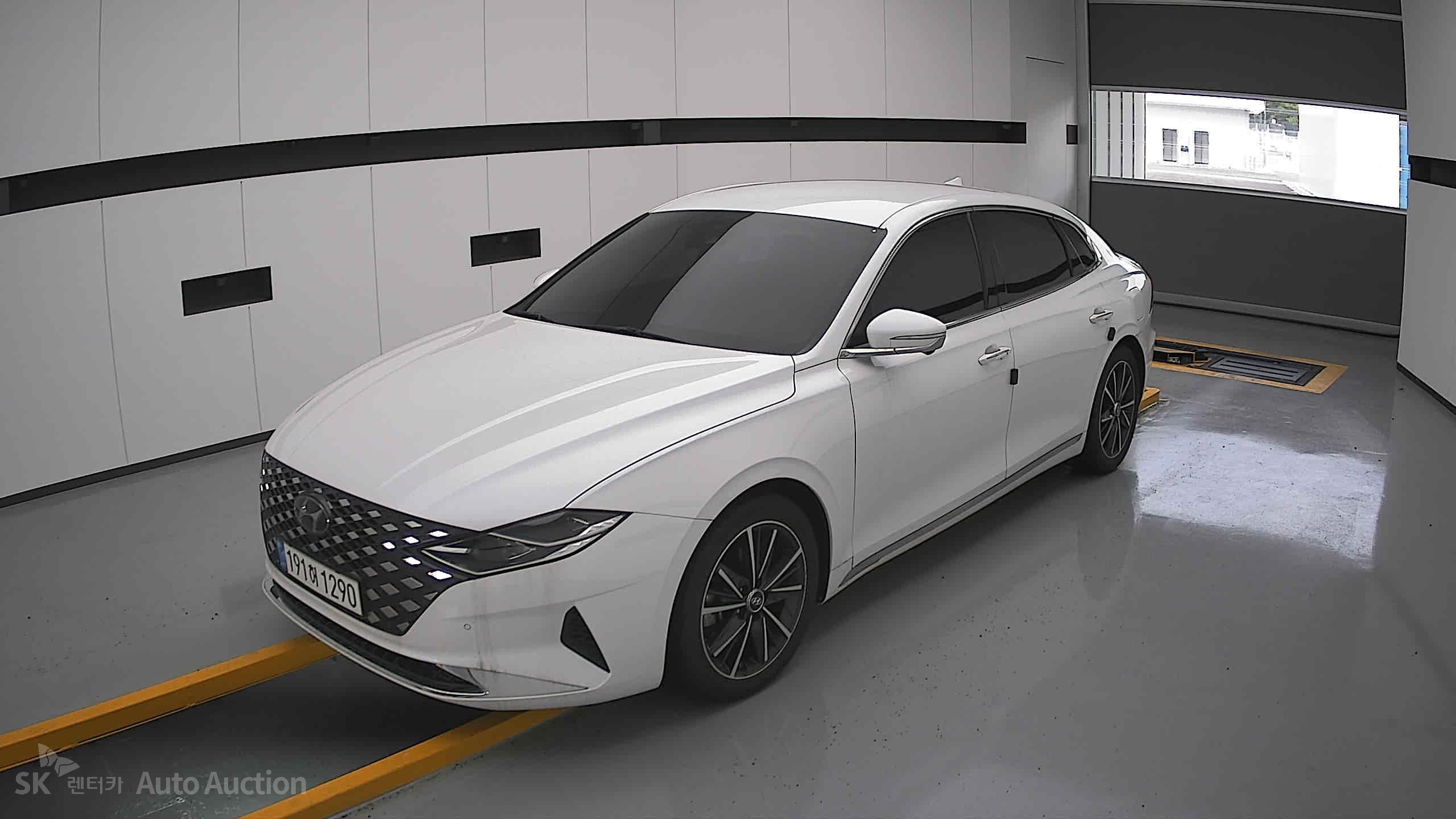 2022 - hyundai grandeur