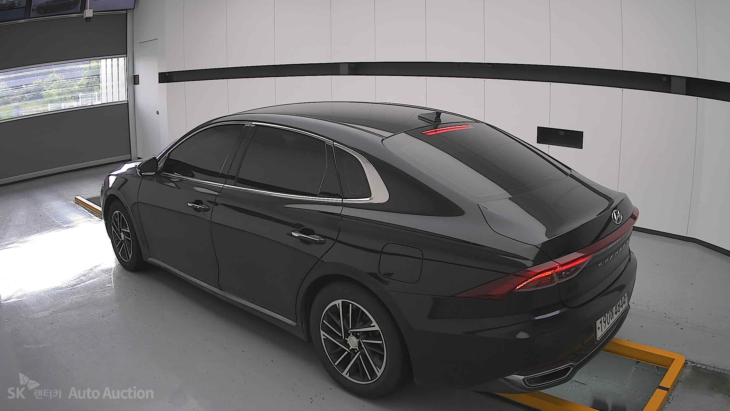 هيونداي جرانديور 2022 — صورة 6