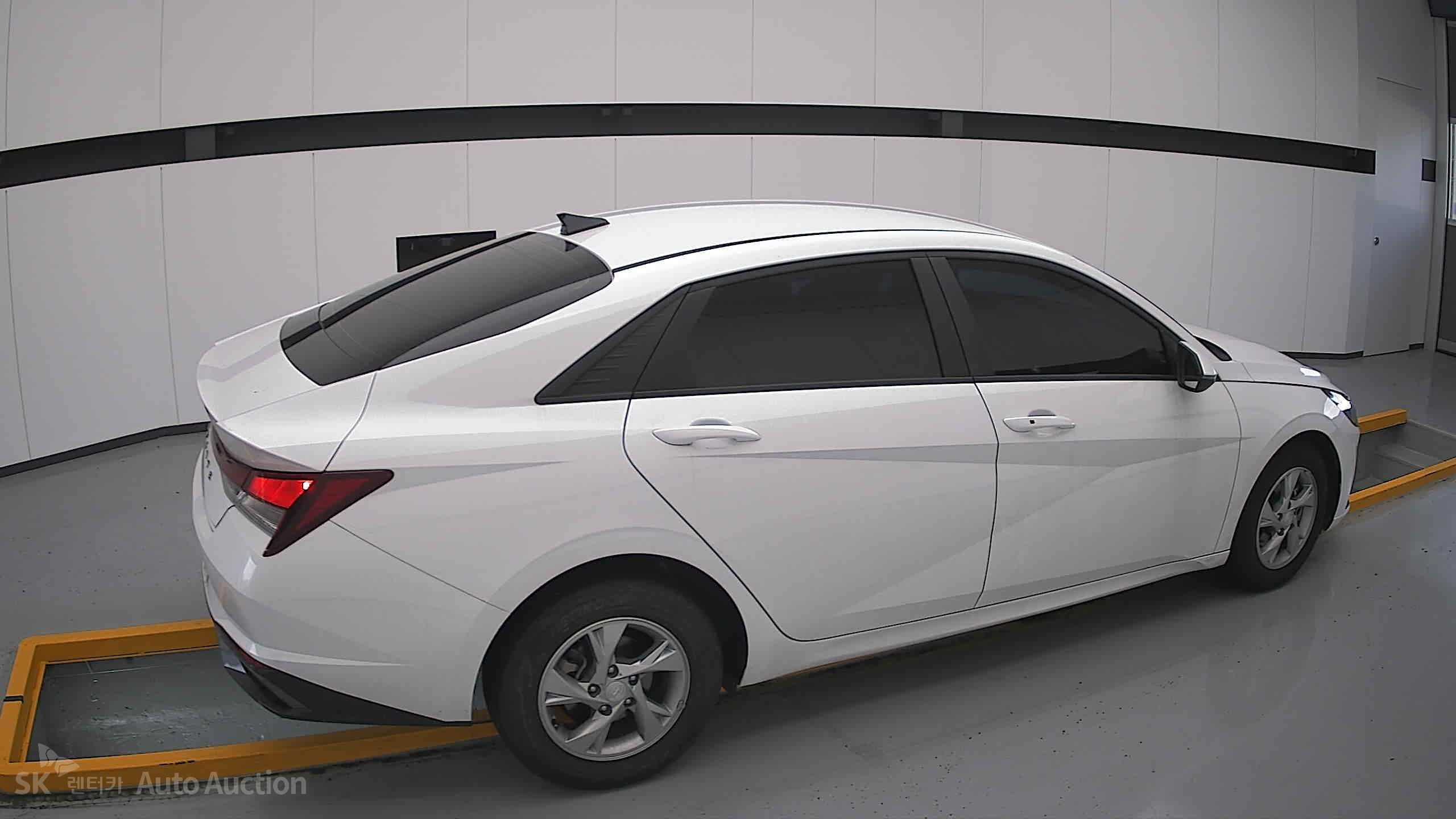 2023 - hyundai avante