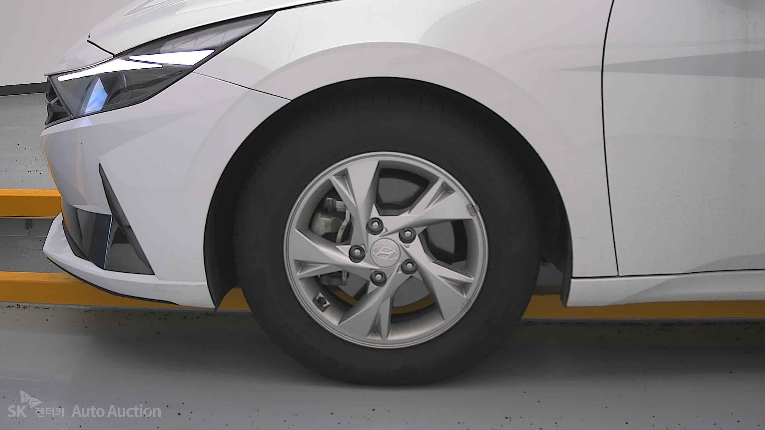 2023 - hyundai avante