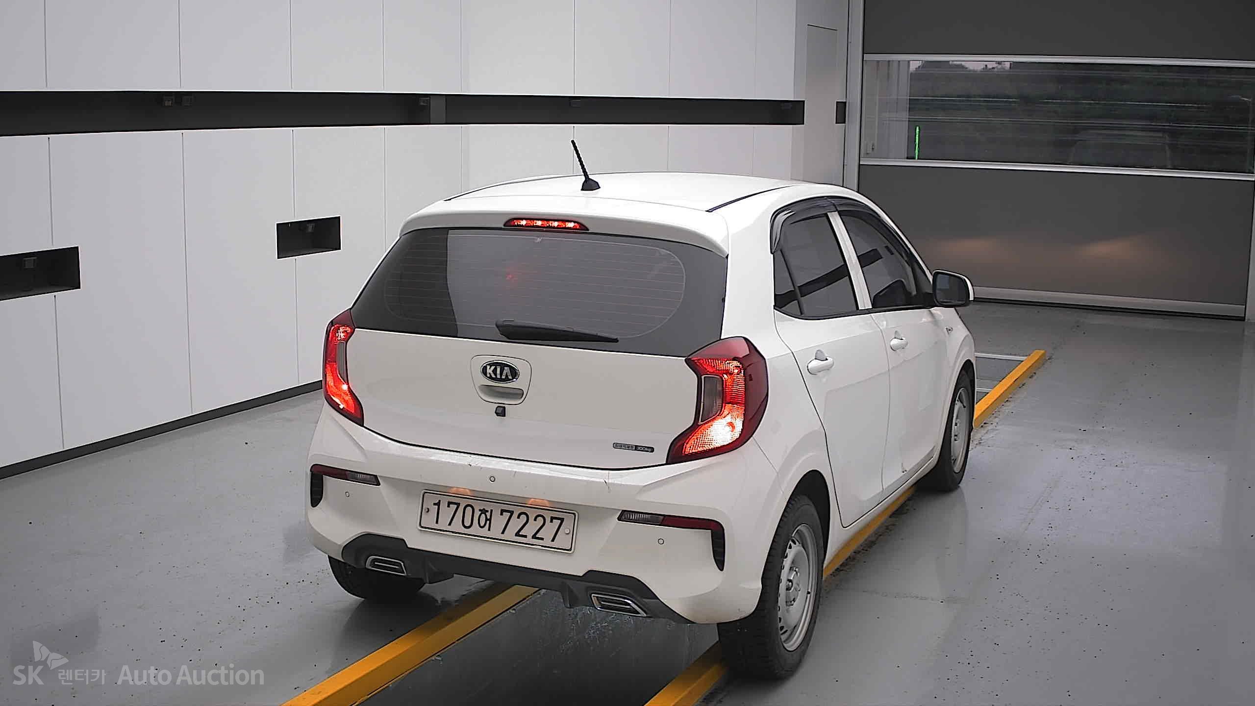 2021 - kia morning